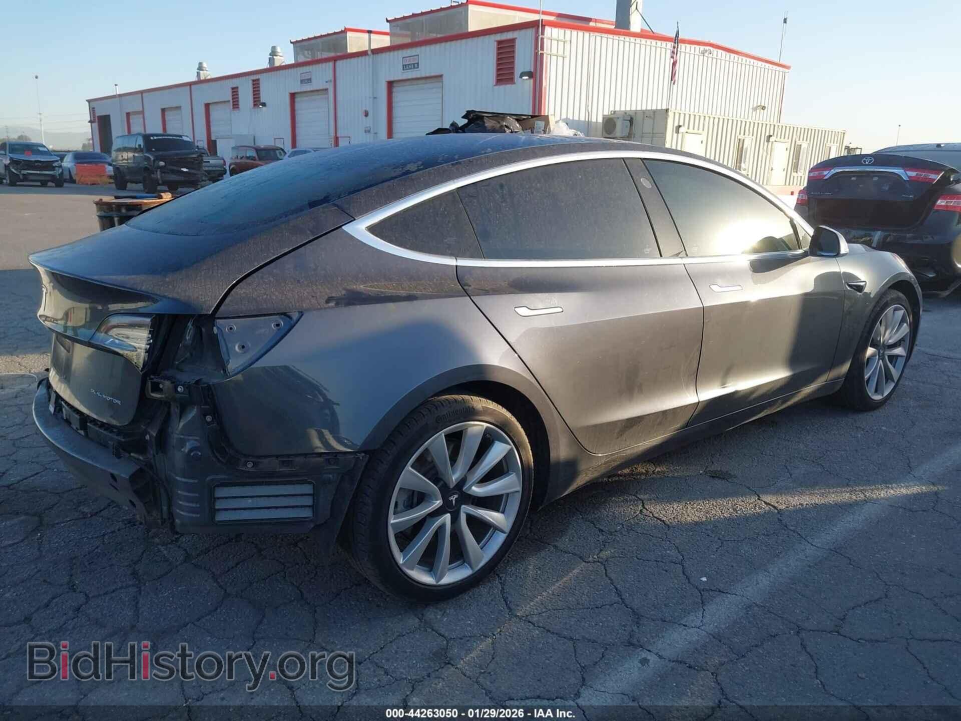 2018 TESLA MODEL 3 - VIN: 5YJ3E1EB9JF132448 - Photo 4