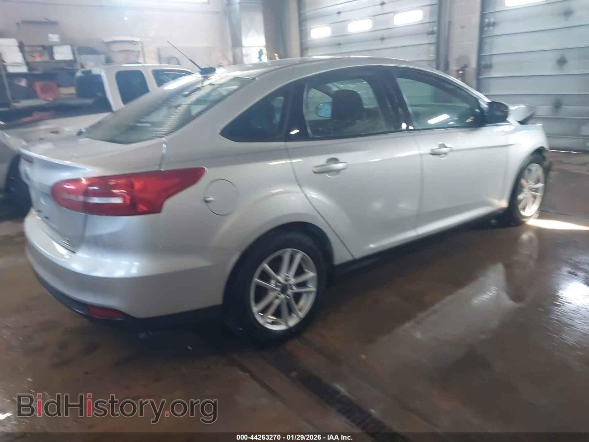 2016 FORD FOCUS - VIN: 1FADP3F29GL341015 - Photo 4