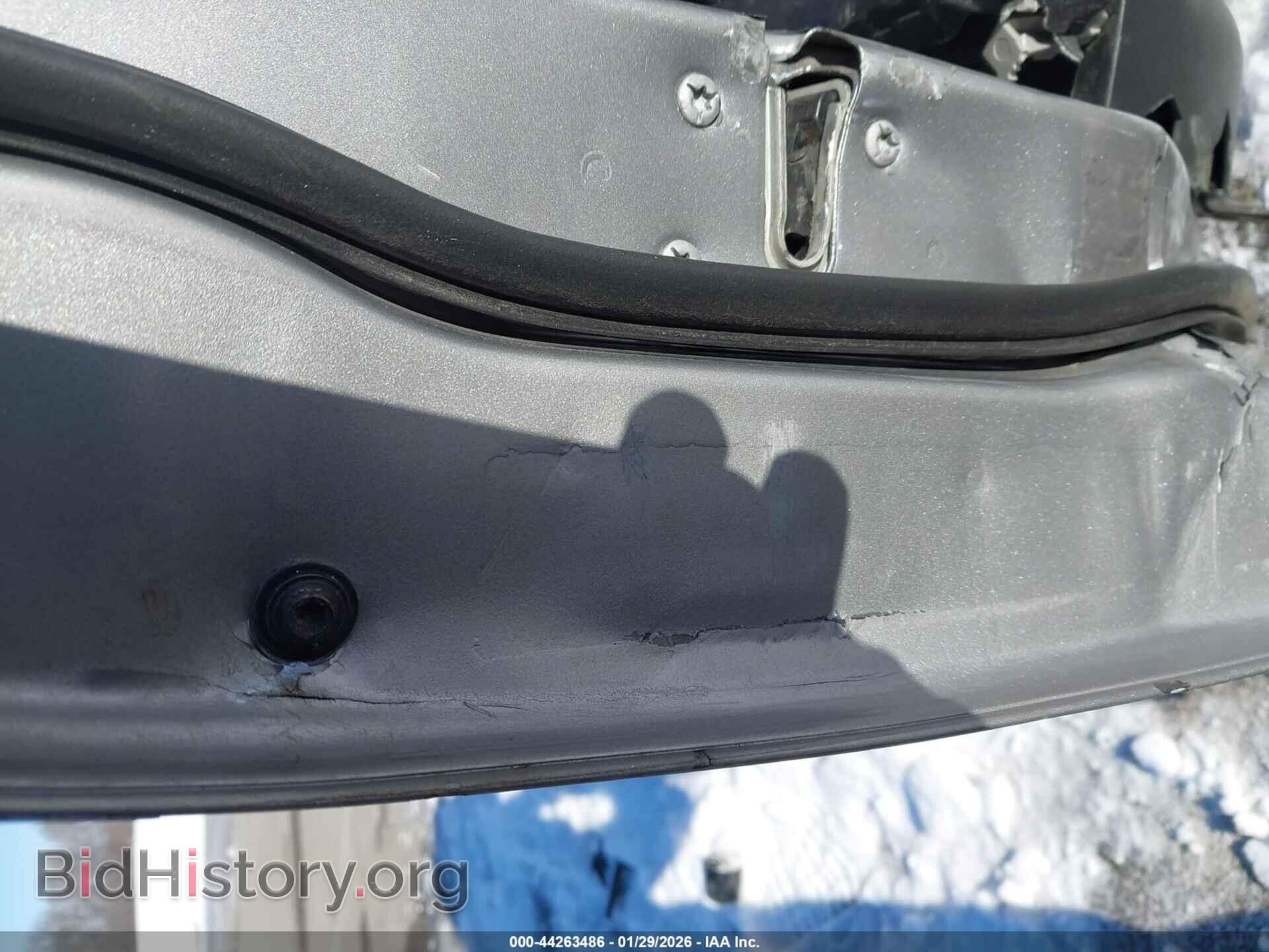 2016 CHRYSLER 300 - VIN: 2C3CCAAG1GH216875 - Фото 9