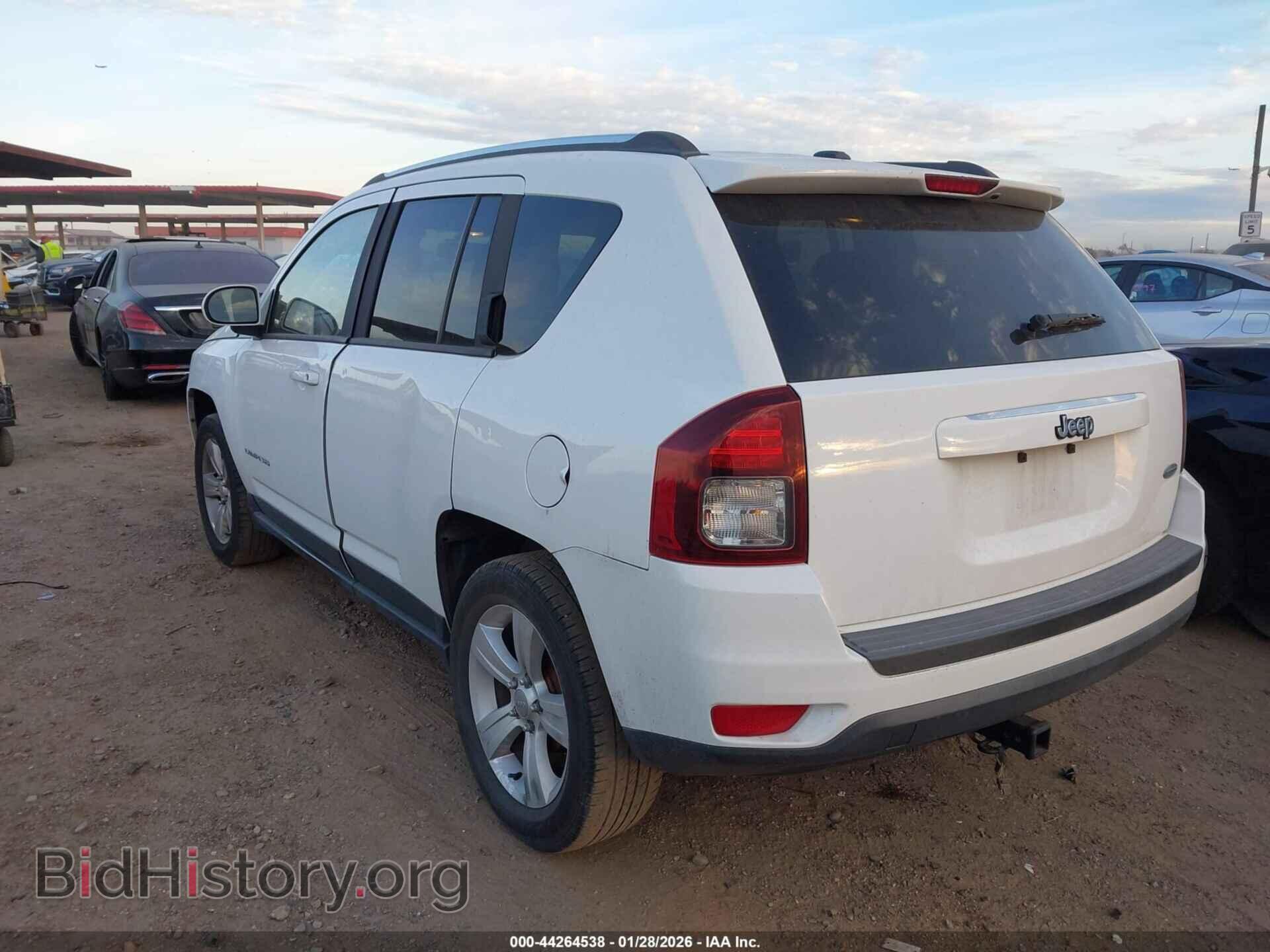 2014 JEEP COMPASS - VIN: 1C4NJCEBXED690306 - Фото 3