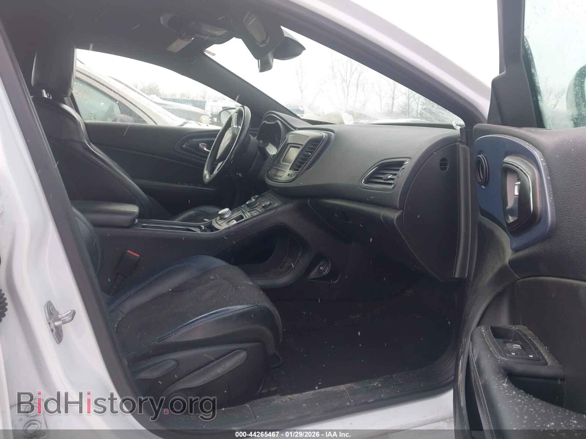 2016 CHRYSLER 200 - VIN: 1C3CCCBB1GN147675 - Photo 5
