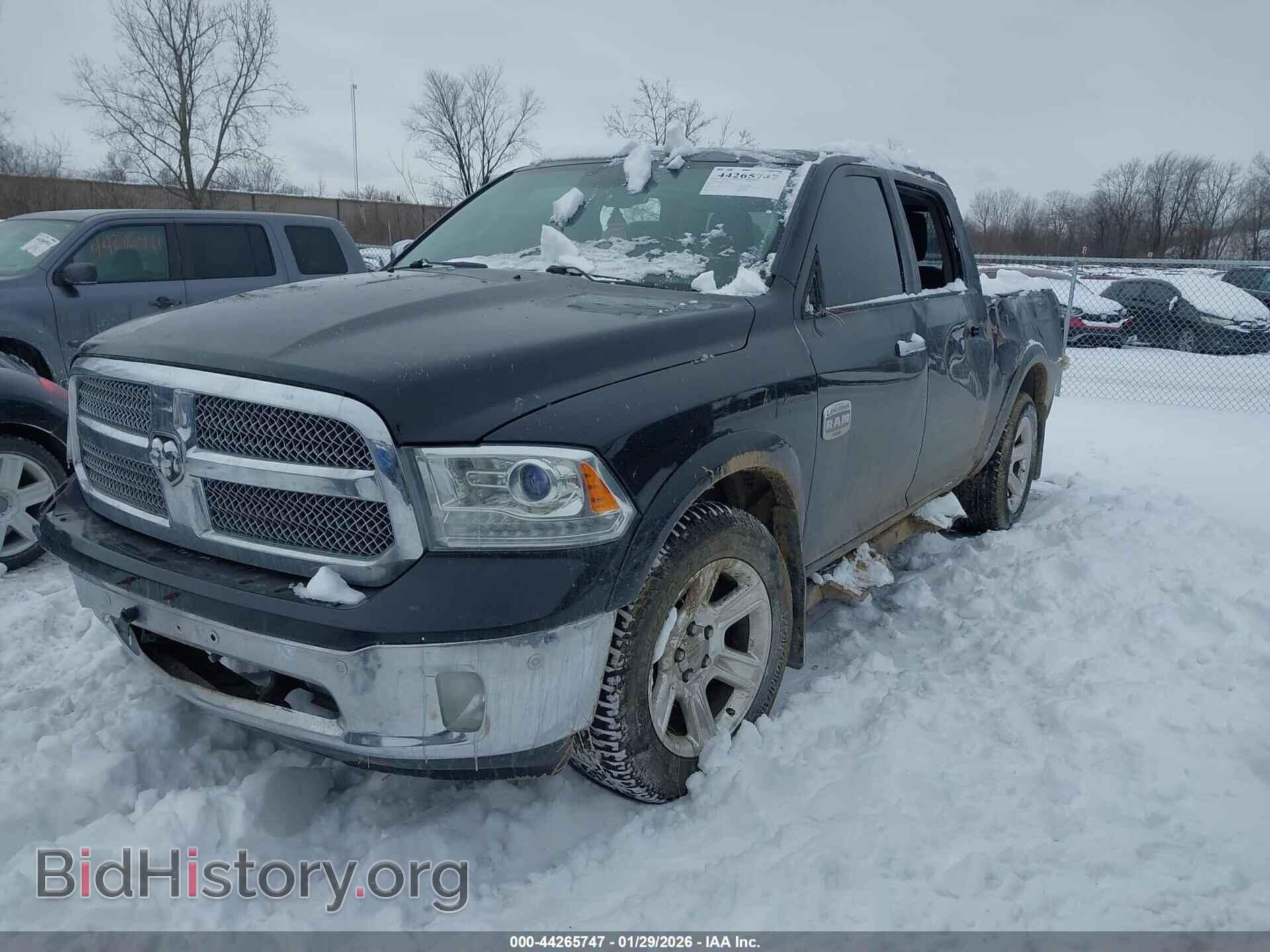 2016 RAM 1500 - VIN: 1C6RR7PT8GS137246 - Фото 2