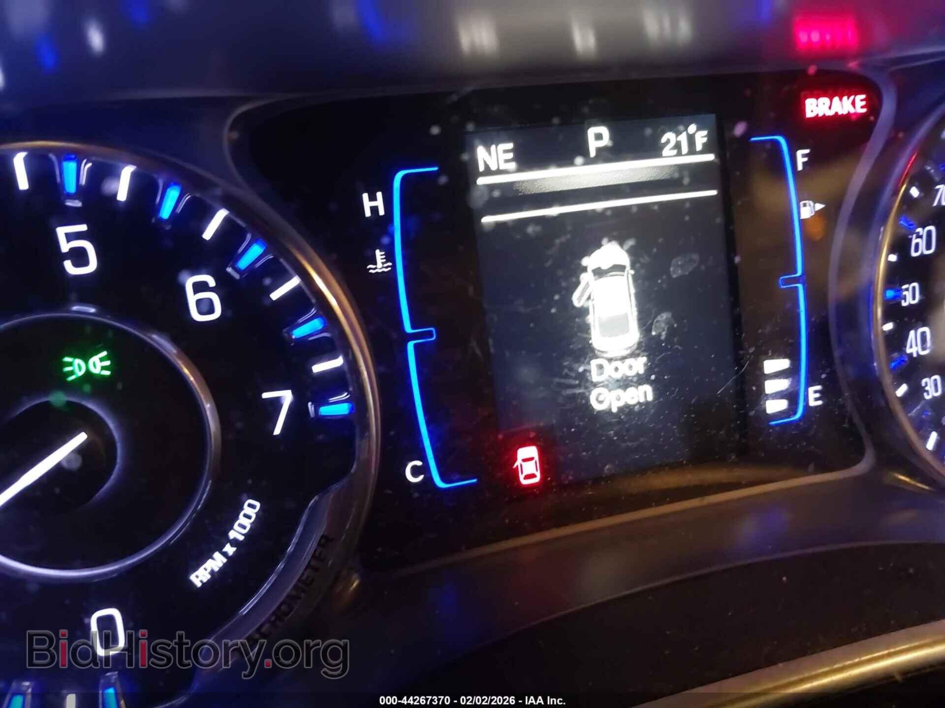 2017 CHRYSLER 200 - VIN: 1C3CCCAB4HN506830 - Photo 7