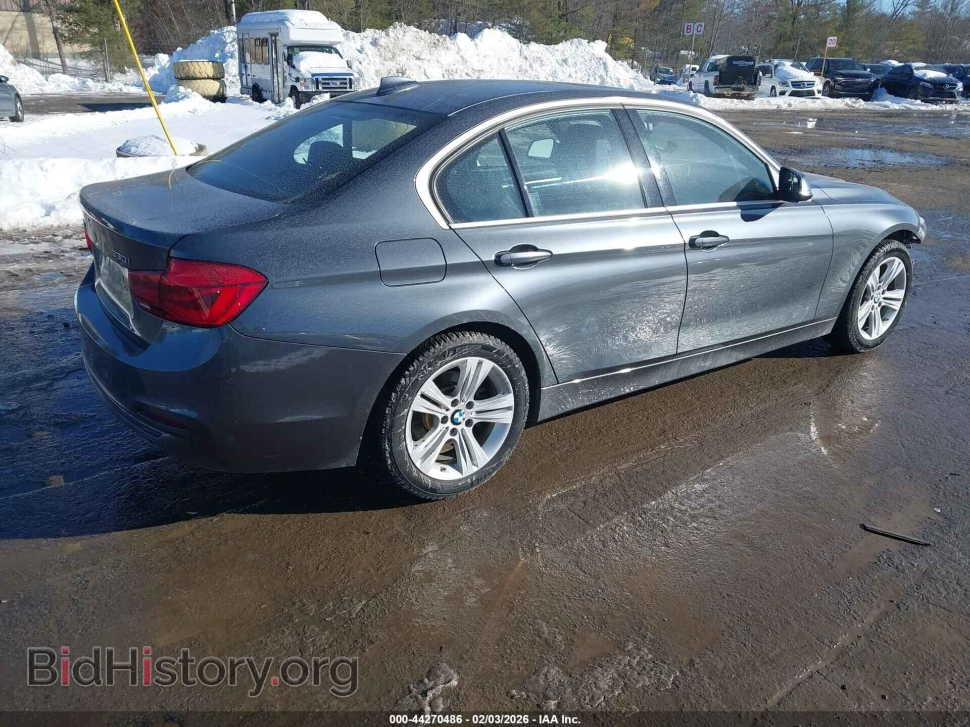 2017 BMW 330I - VIN: WBA8D9C37HA011341 - Photo 3