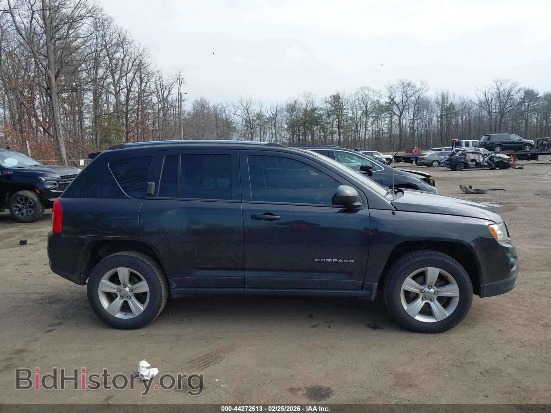 2011 JEEP COMPASS - VIN: 1J4NF1FB6BD218971 - Photo 13