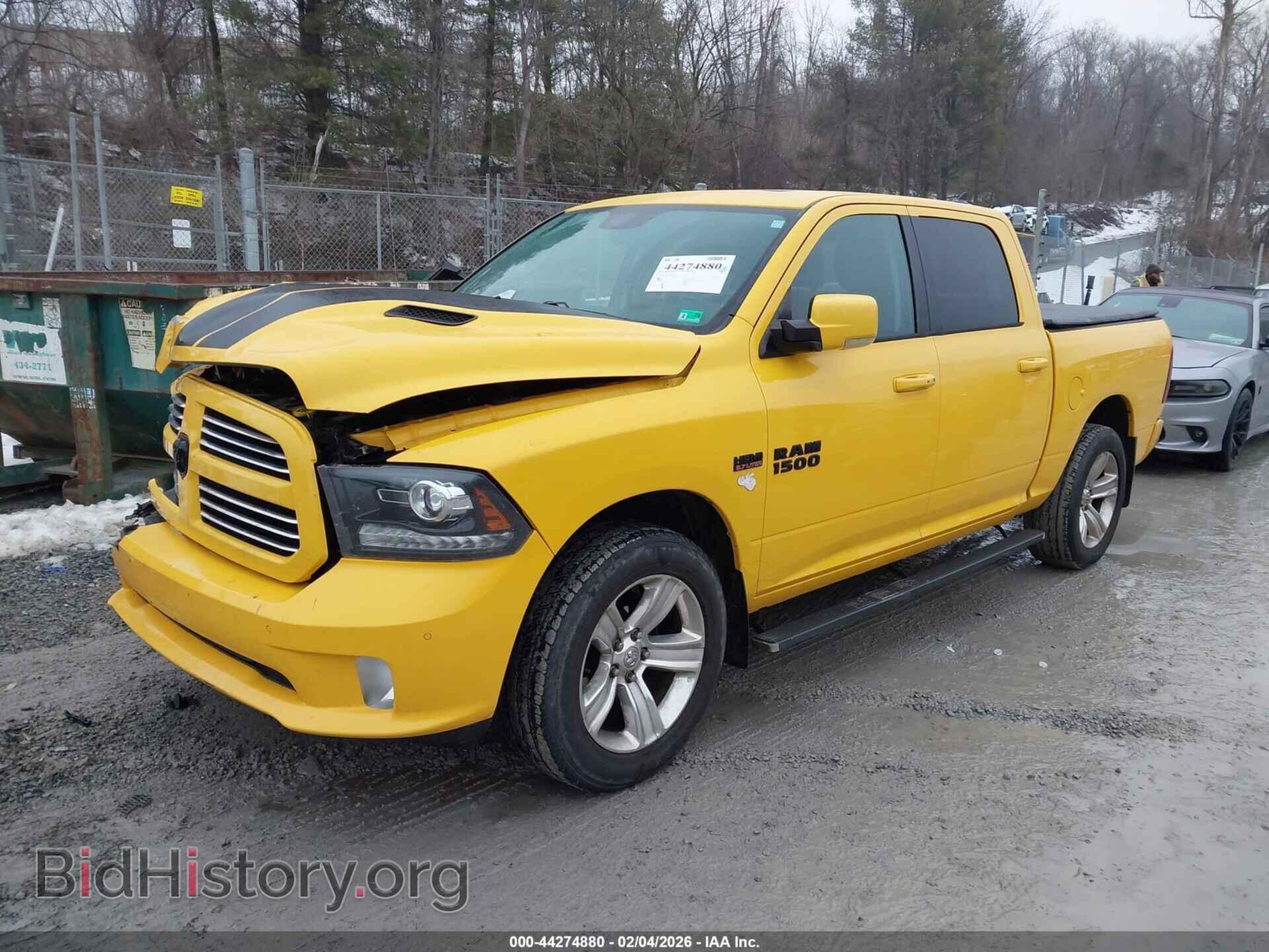 2016 RAM 1500 - VIN: 1C6RR7MT0GS321908 - Фото 2