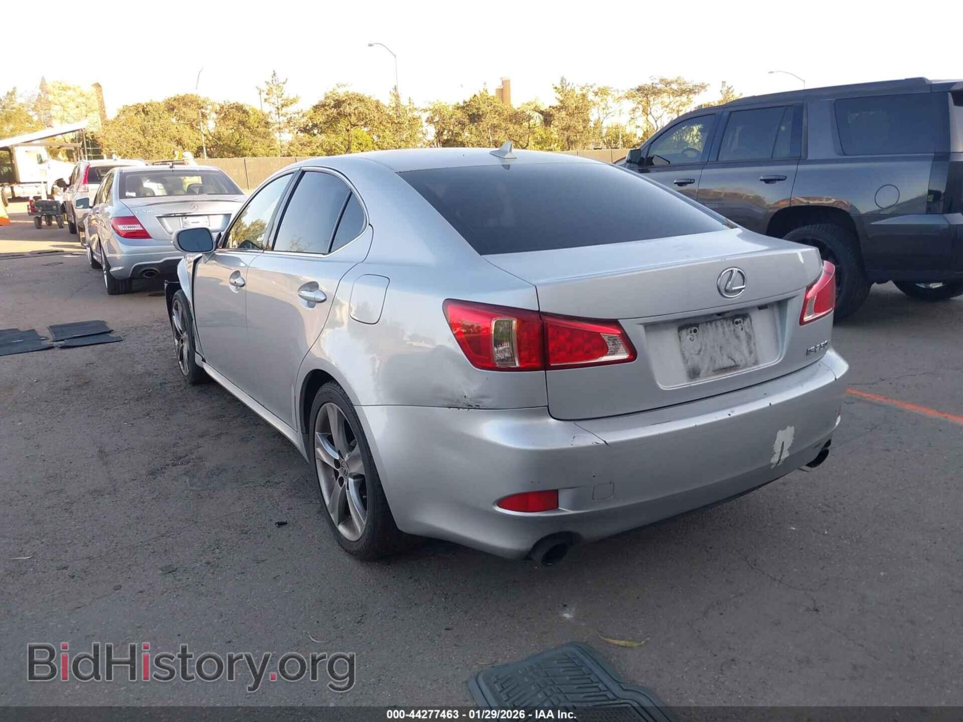 2011 LEXUS IS 250 - VIN: JTHBF5C23B5135138 - Фото 3