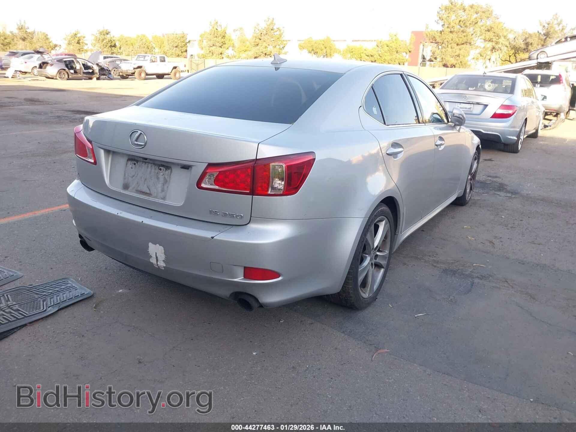 2011 LEXUS IS 250 - VIN: JTHBF5C23B5135138 - Фото 4