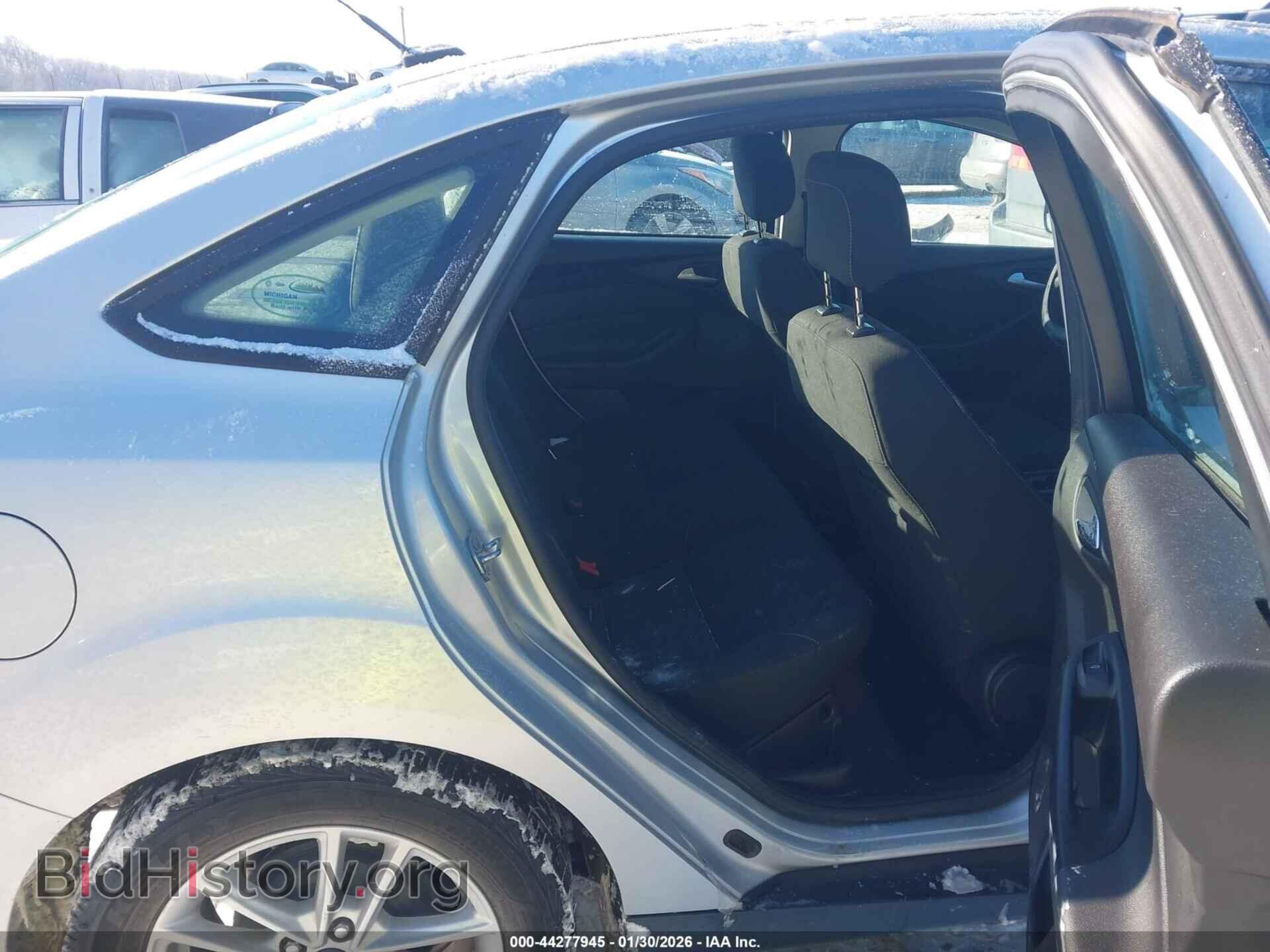 2018 FORD FOCUS - VIN: 1FADP3F20JL328130 - Фото 8