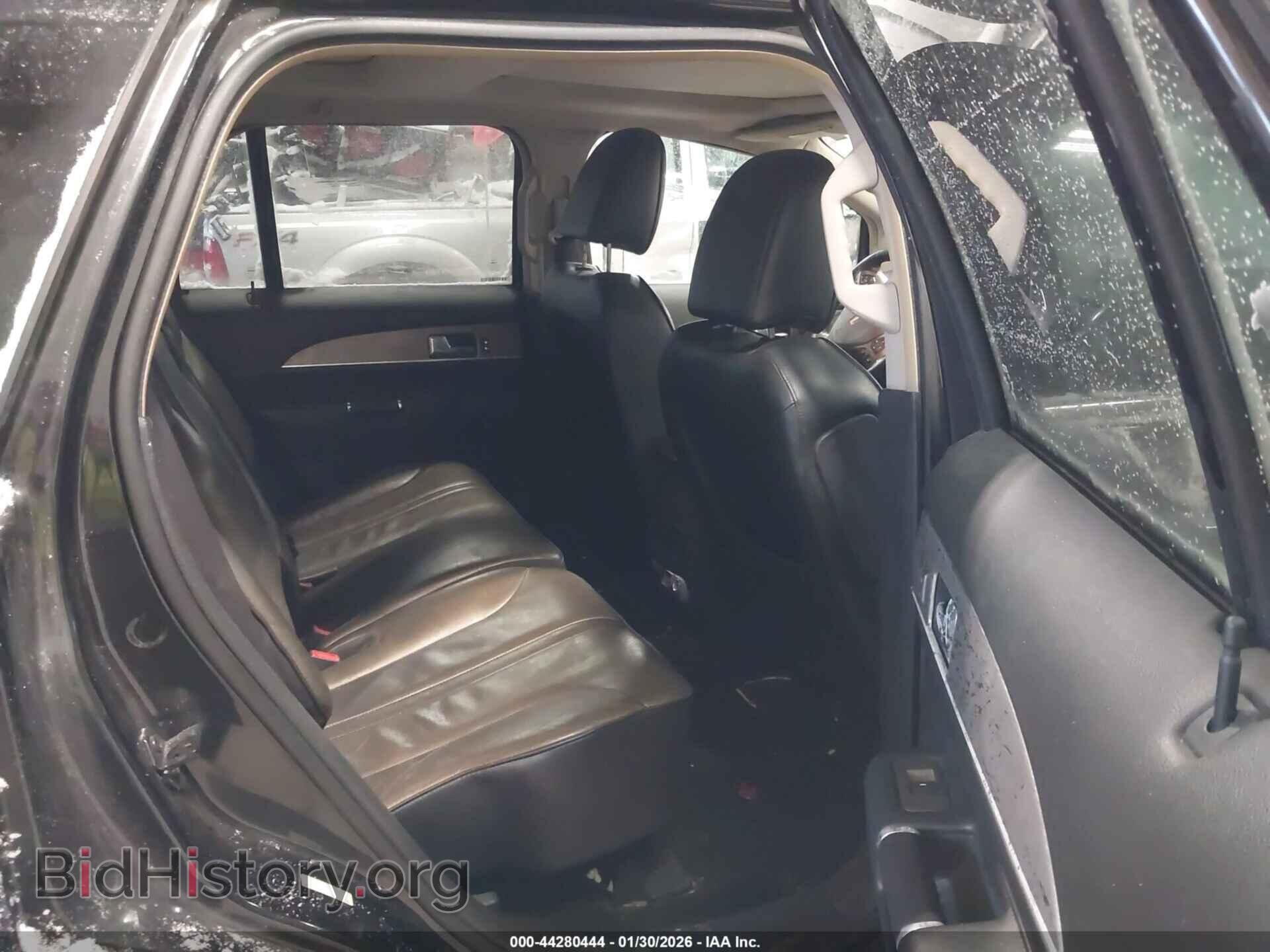 2011 LINCOLN MKX - VIN: 2LMDJ8JK6BBJ15202 - Фото 8