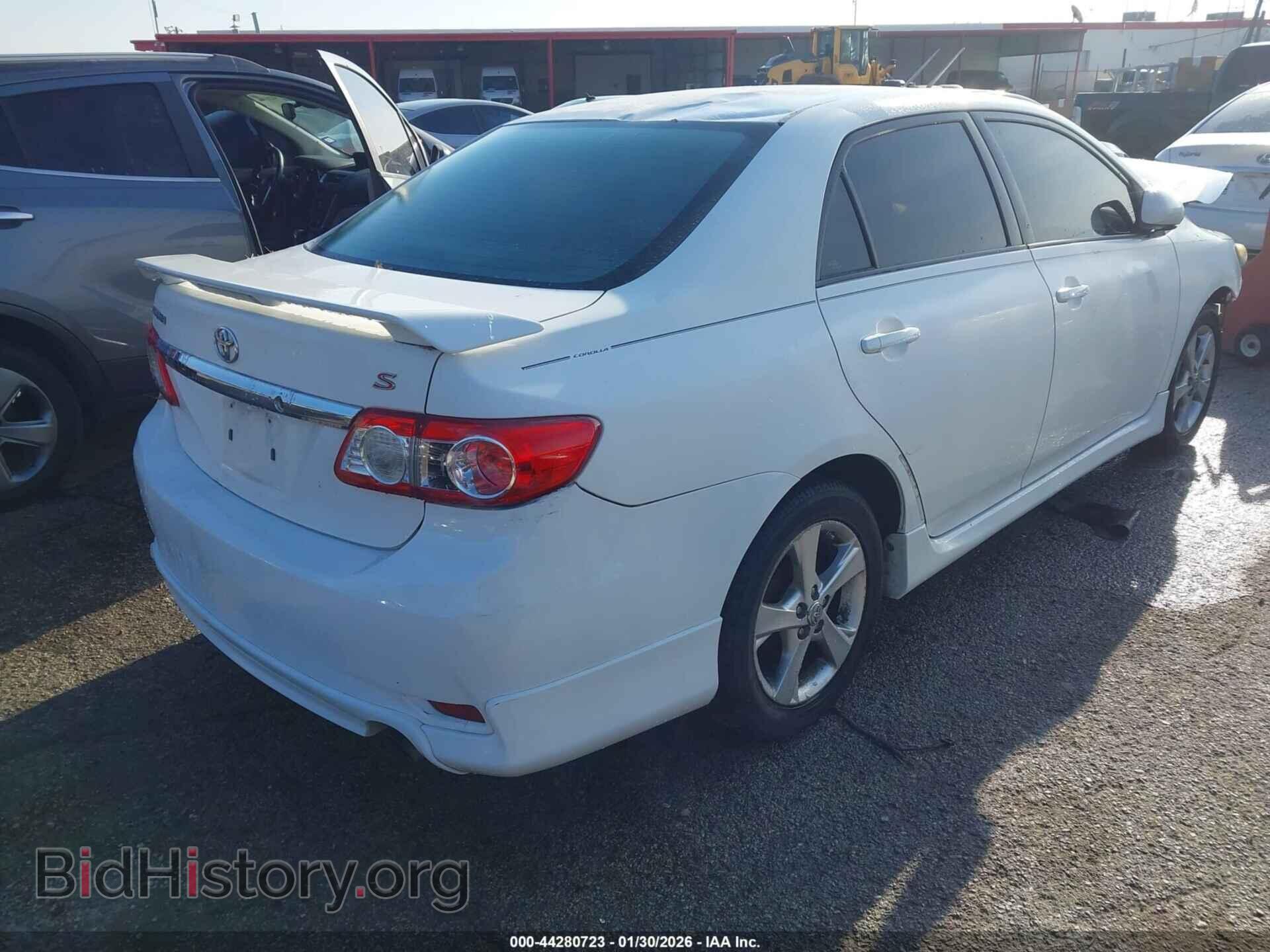 2011 TOYOTA COROLLA - VIN: 2T1BU4EE2BC554187 - Фото 4