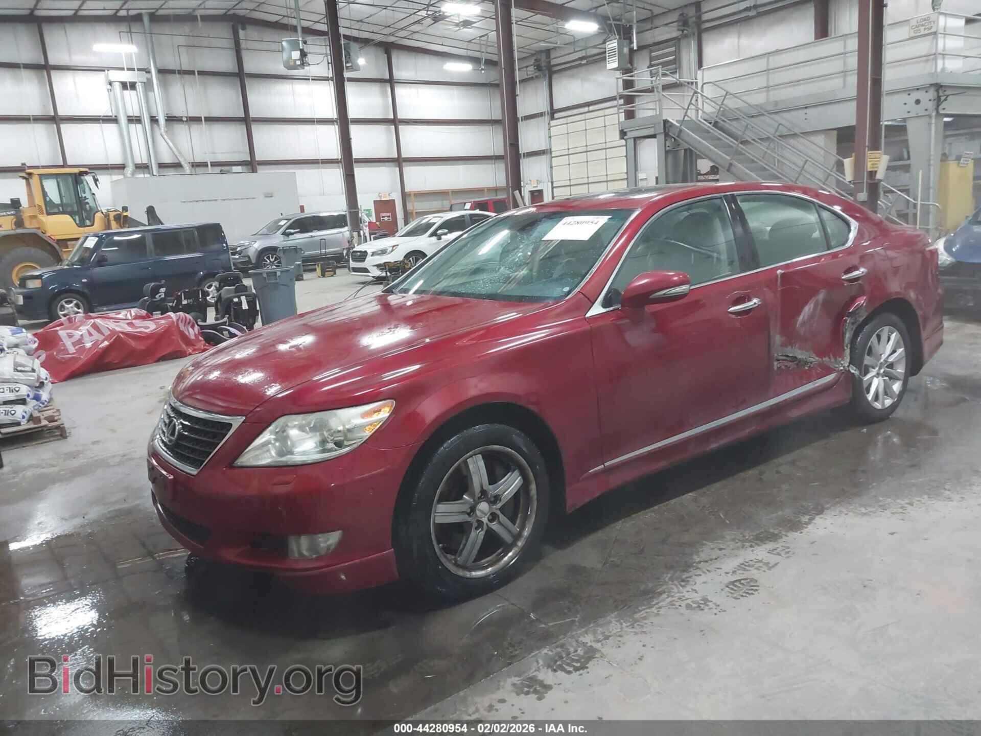 2010 LEXUS LS 460 - VIN: JTHCL5EF8A5005948 - Photo 2