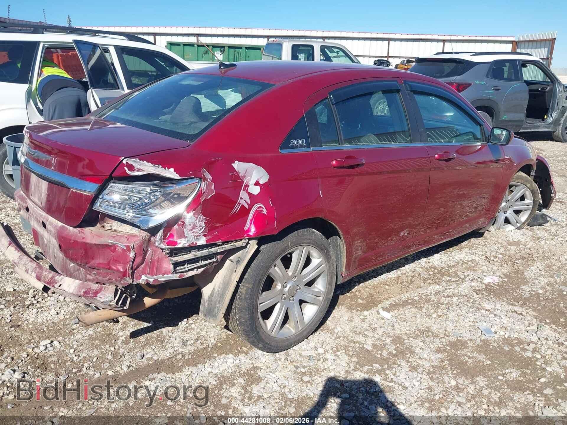 2013 CHRYSLER 200 - VIN: 1C3CCBAB1DN670606 - Фото 4