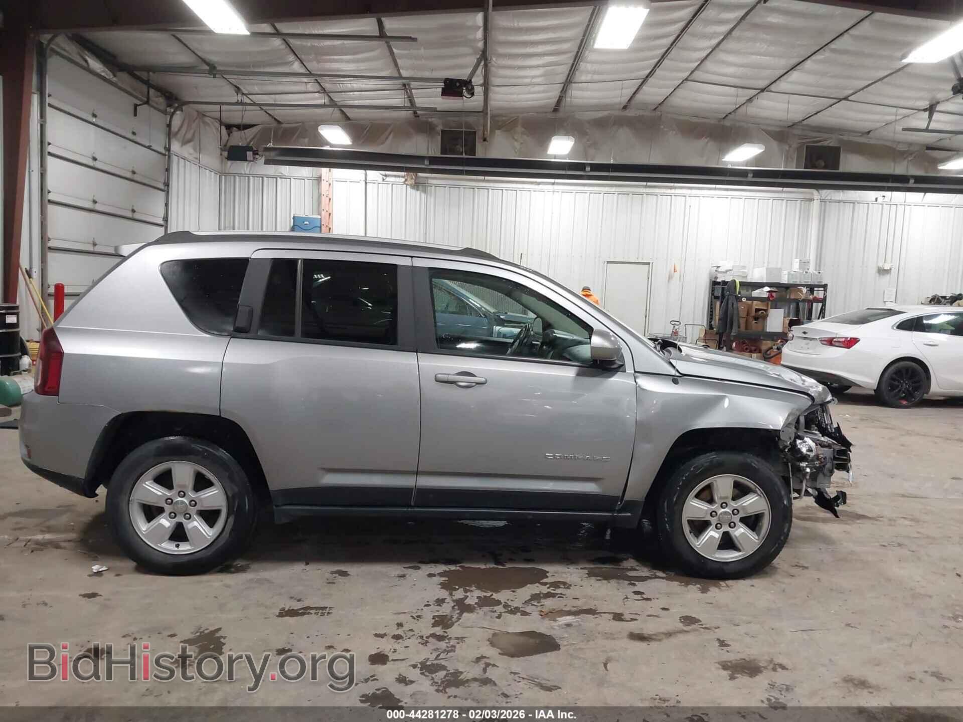 2017 JEEP COMPASS - VIN: 1C4NJCEB2HD102726 - Фото 13