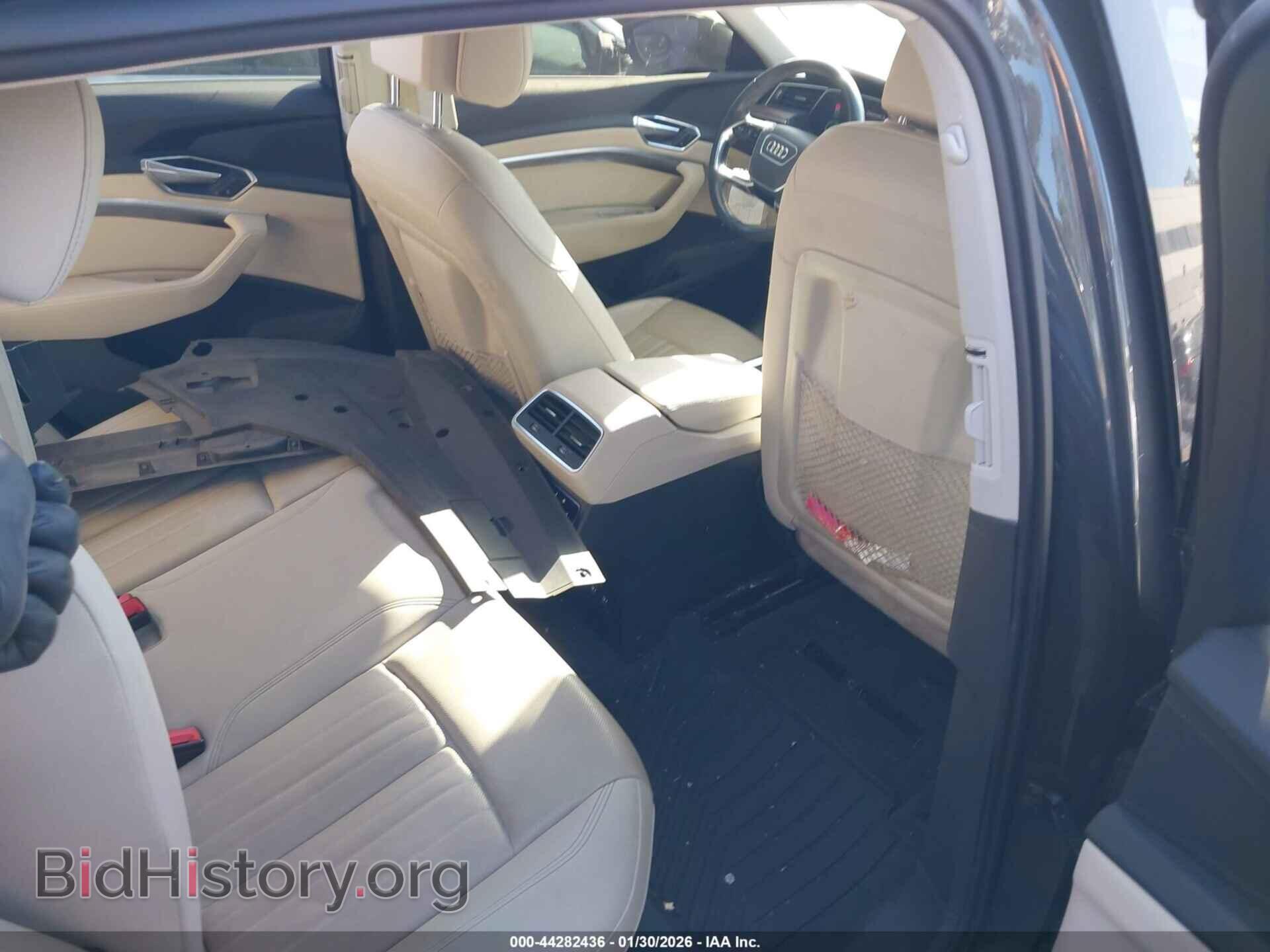 2019 AUDI E-TRON - VIN: WA1LABGE3KB022325 - Photo 8