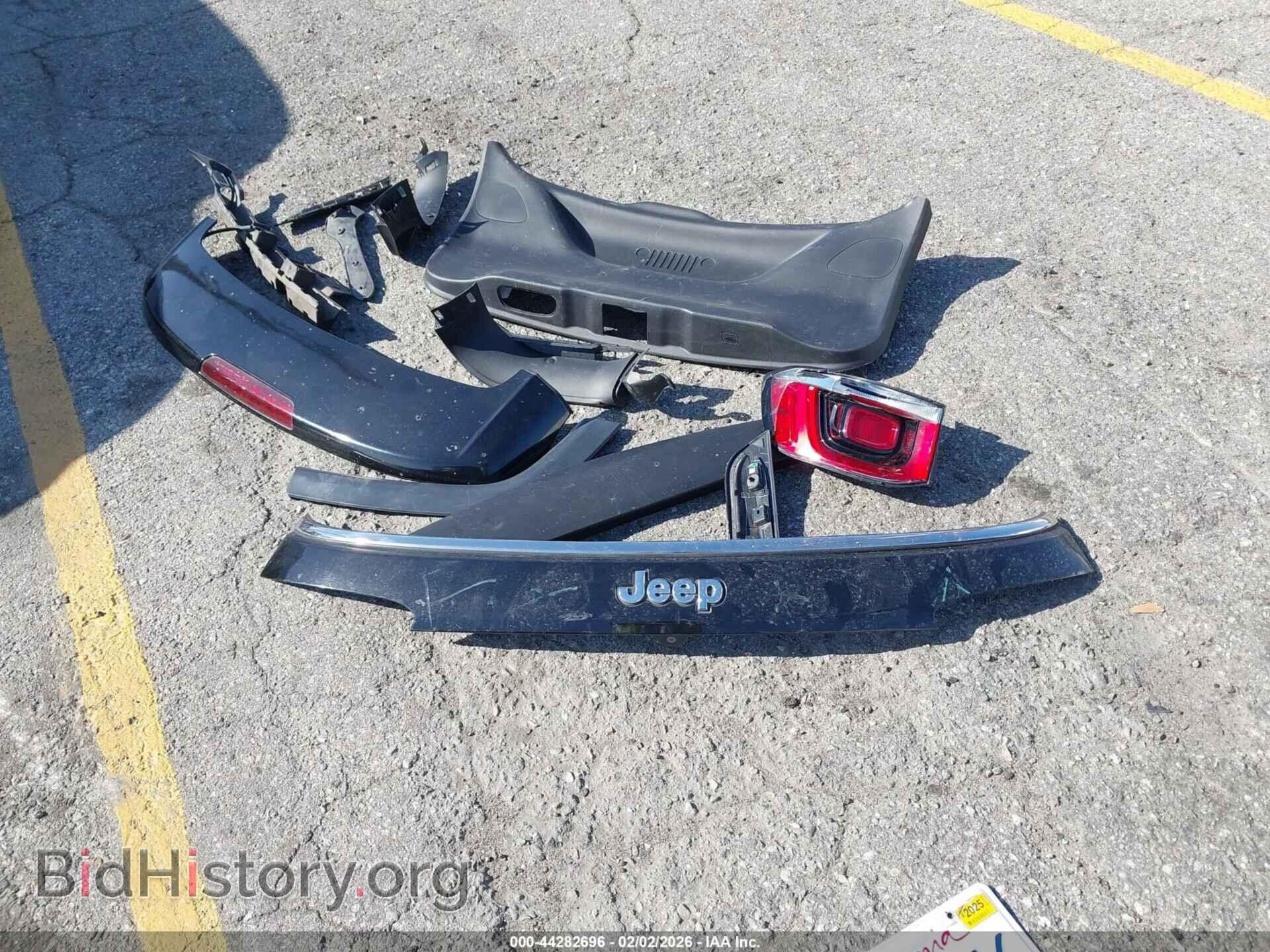 2018 JEEP COMPASS - VIN: 3C4NJCBB1JT469430 - Фото 12