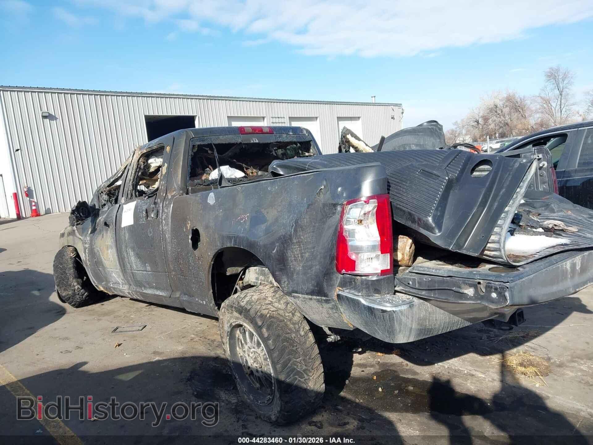 2017 RAM 2500 - VIN: 3C6UR5DLXHG725029 - Photo 6