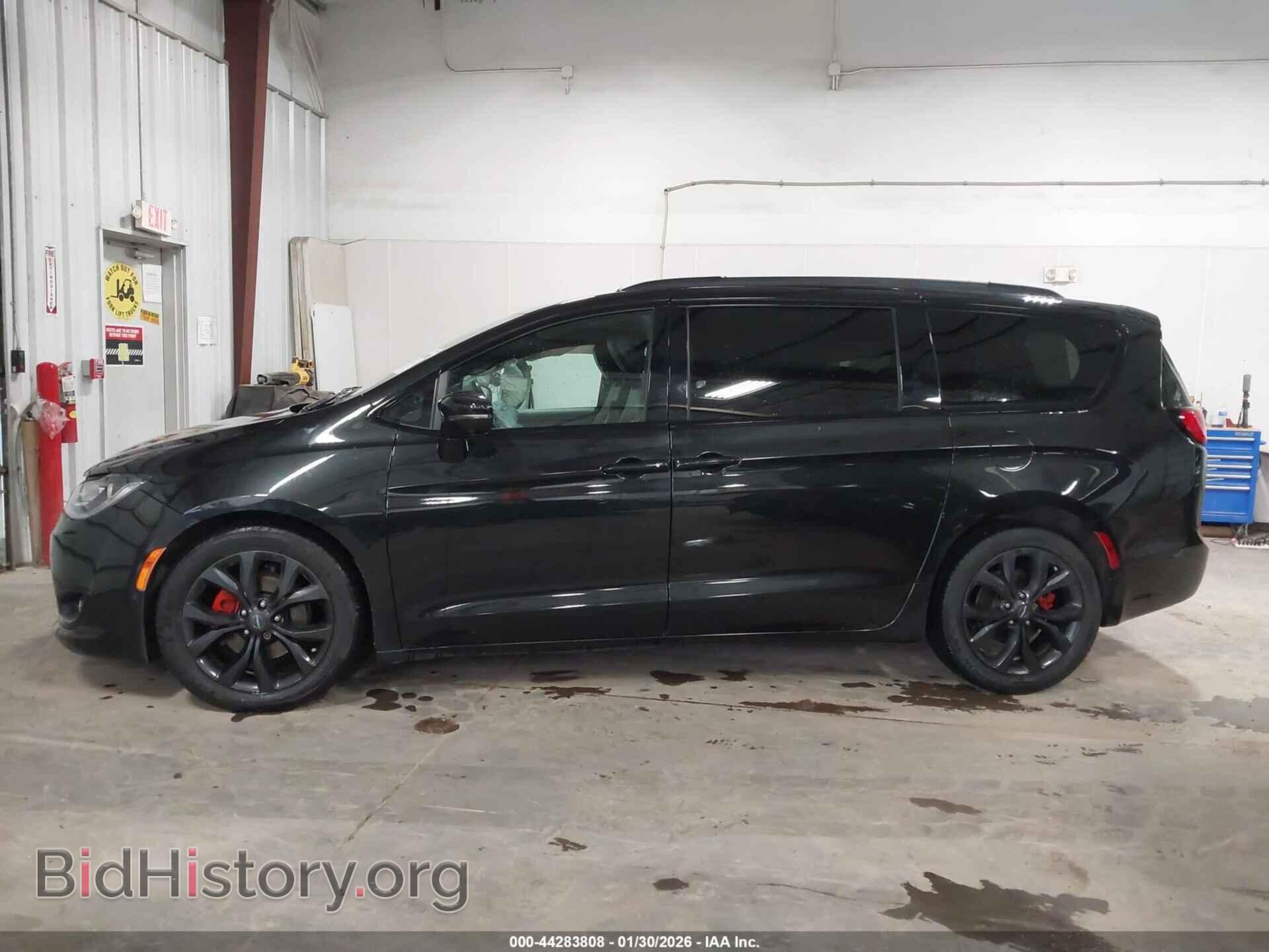 2019 CHRYSLER PACIFICA - VIN: 2C4RC1GG6KR541232 - Photo 14