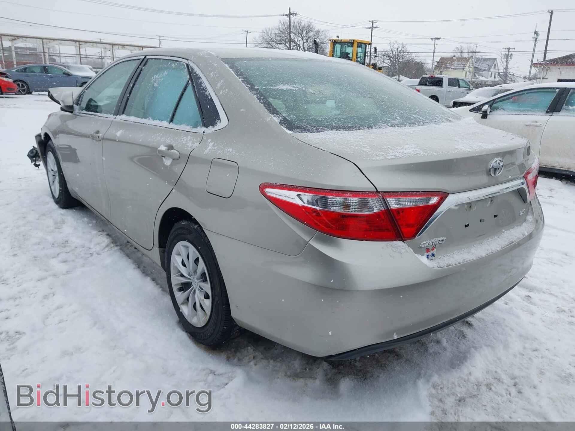 2016 TOYOTA CAMRY - VIN: 4T4BF1FK2GR568521 - Фото 3