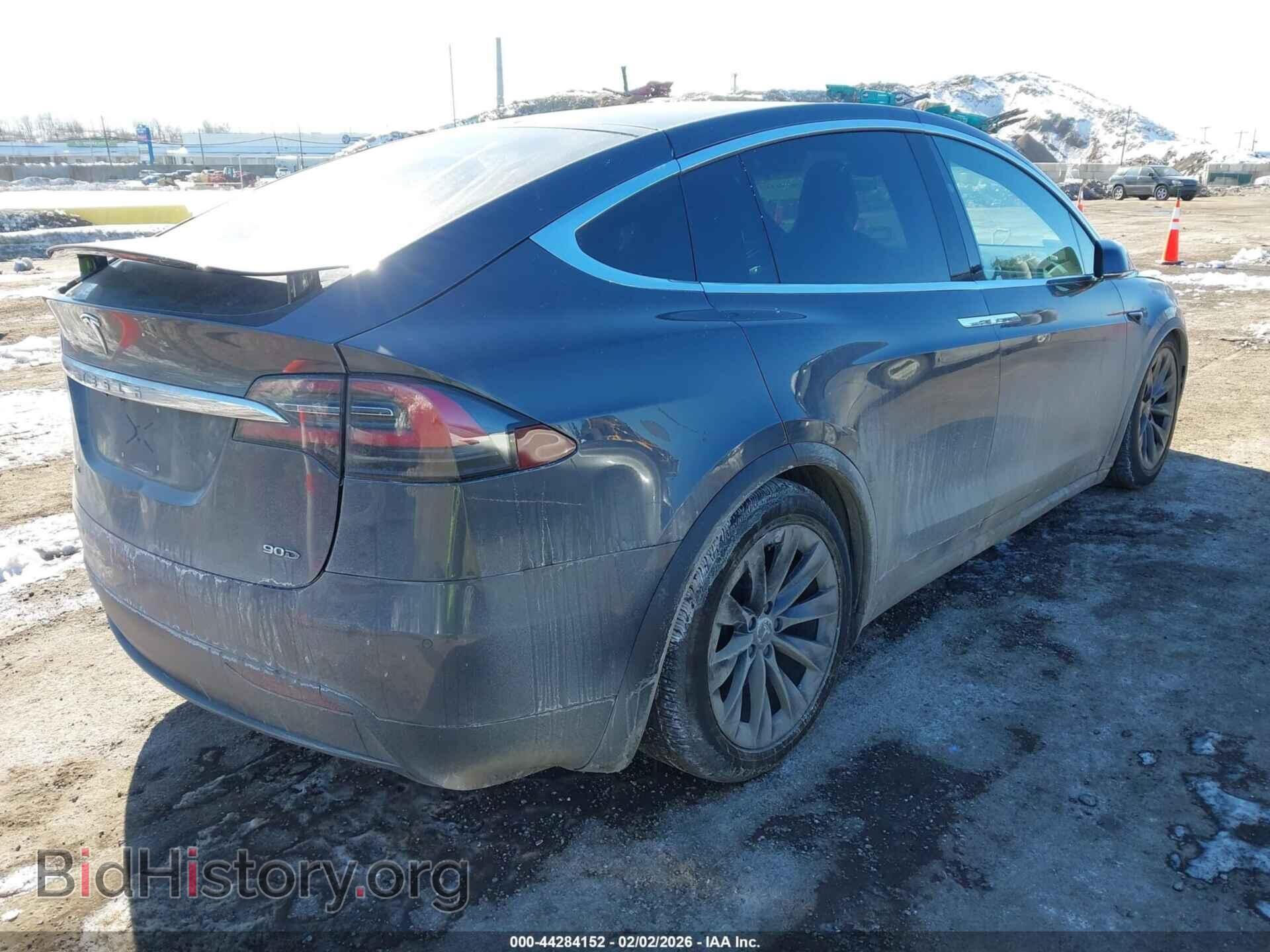 2017 TESLA MODEL X - VIN: 5YJXCBE21HF055095 - Photo 4