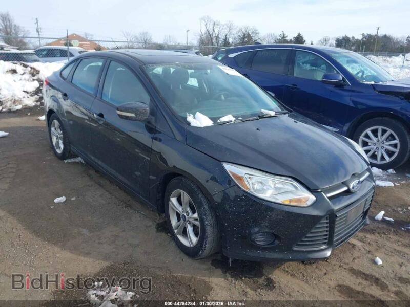 2014 Ford FOCUS SE (VIN 1FADP3F23EL310002) — фото 1 из 11, IAAI, повреждение: левый бок