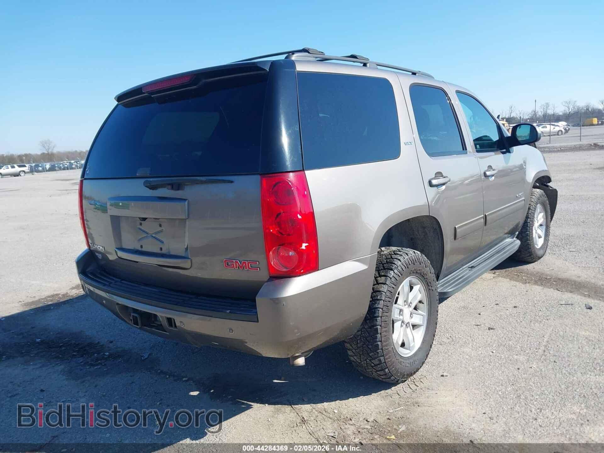 2013 GMC YUKON - VIN: 1GKS2CE01DR201795 - Фото 4