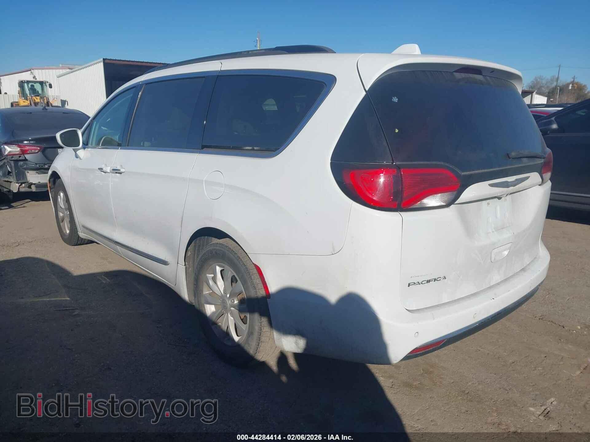 2017 CHRYSLER PACIFICA - VIN: 2C4RC1BG7HR720606 - Фото 3