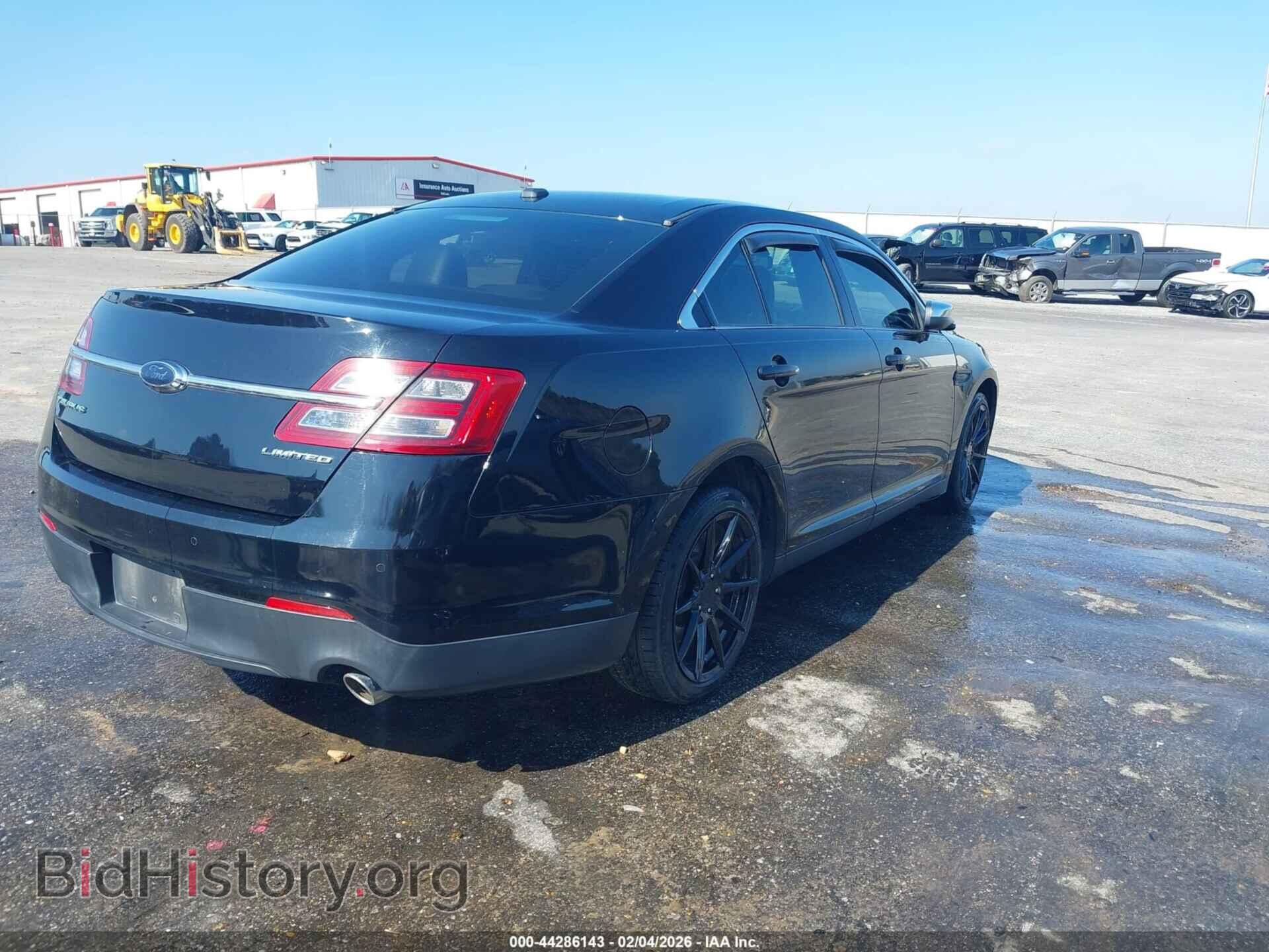 2016 FORD TAURUS - VIN: 1FAHP2F82GG113902 - Photo 4