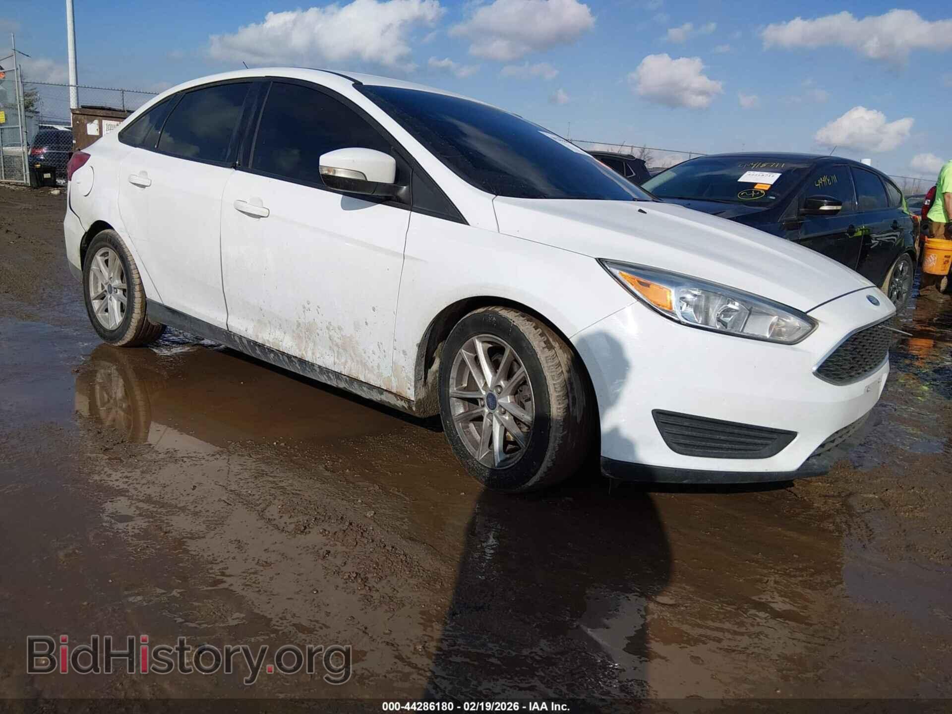Photo 1FADP3F2XHL218888 - FORD FOCUS 2017
