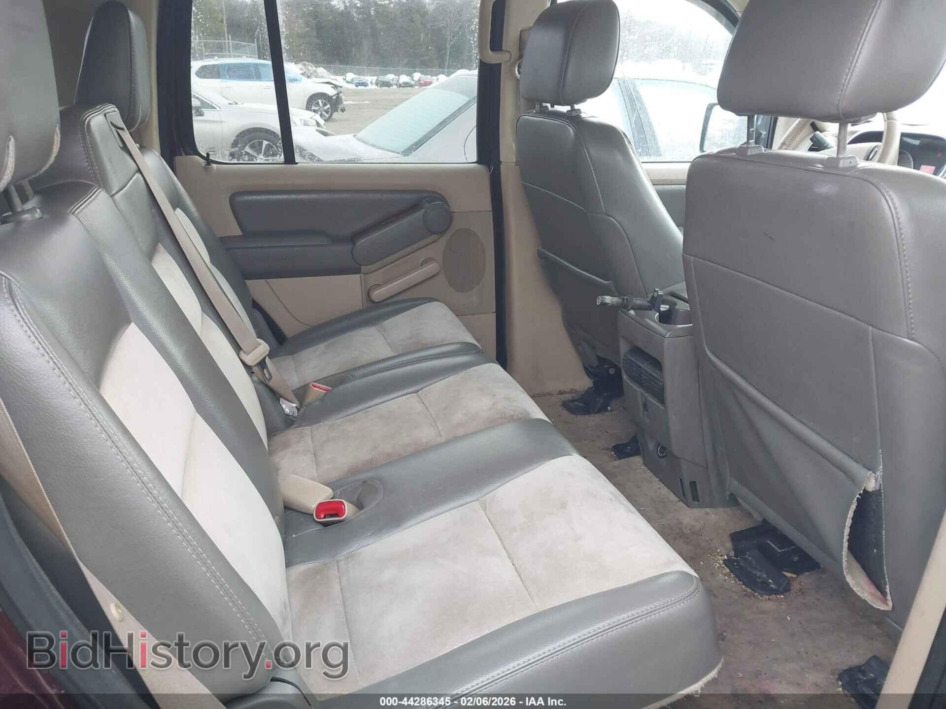 2006 FORD EXPLORER - VIN: 1FMEU74856UB52887 - Фото 8