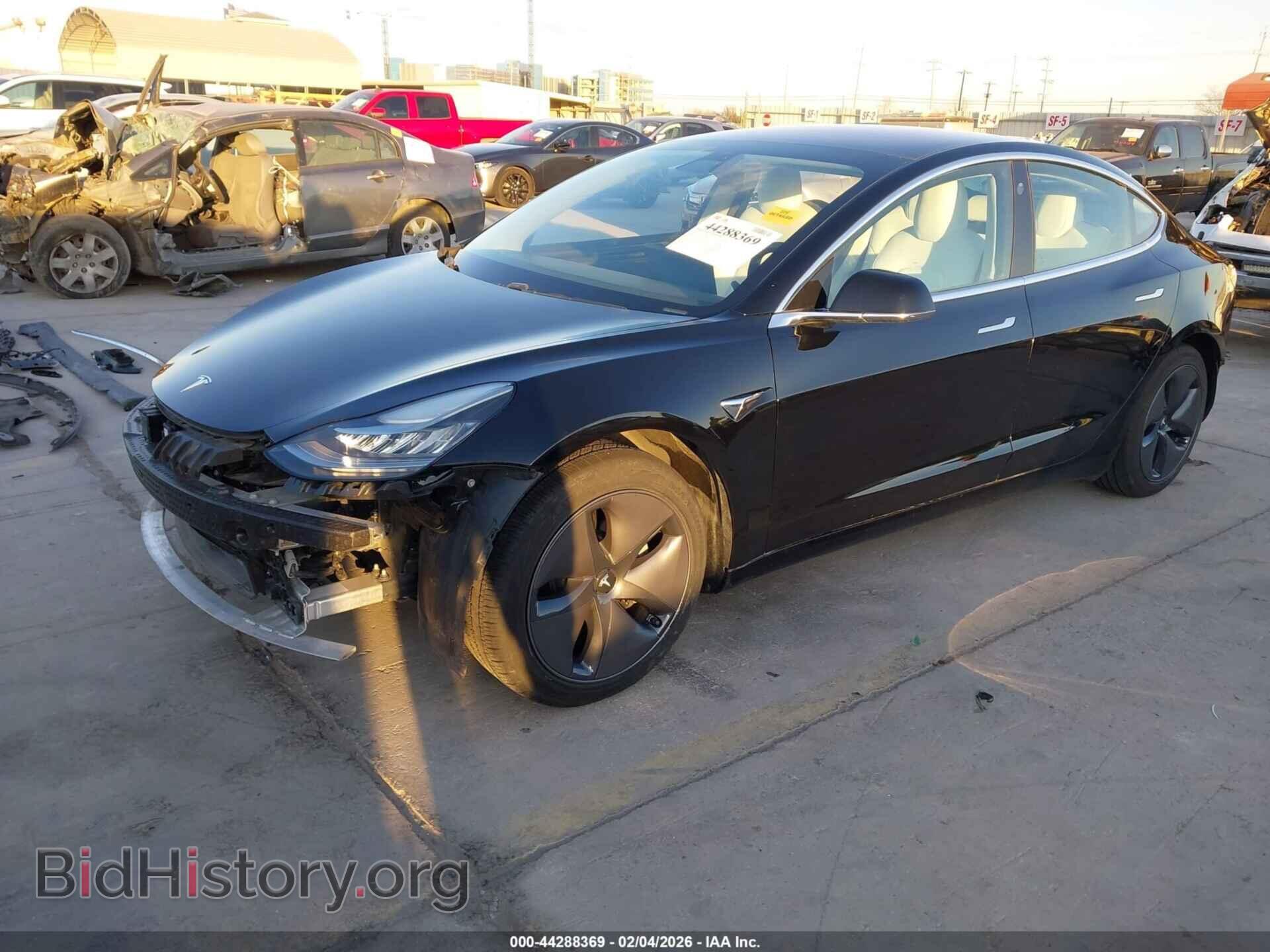 2019 TESLA MODEL 3 - VIN: 5YJ3E1EB5KF192406 - Photo 2