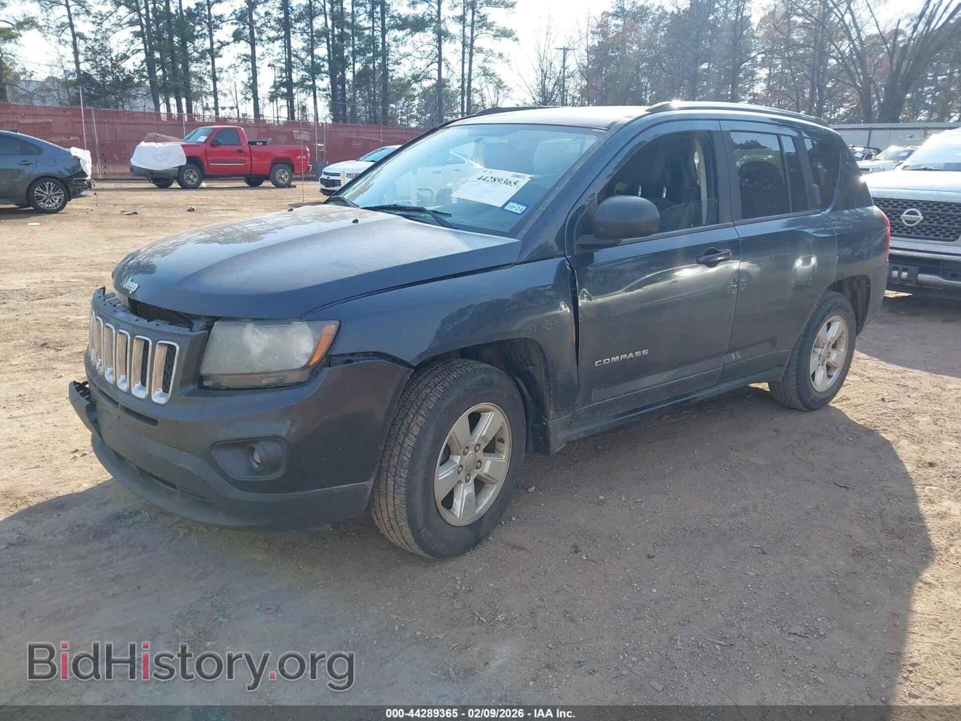 2014 JEEP COMPASS - VIN: 1C4NJCBA4ED843211 - Фото 2
