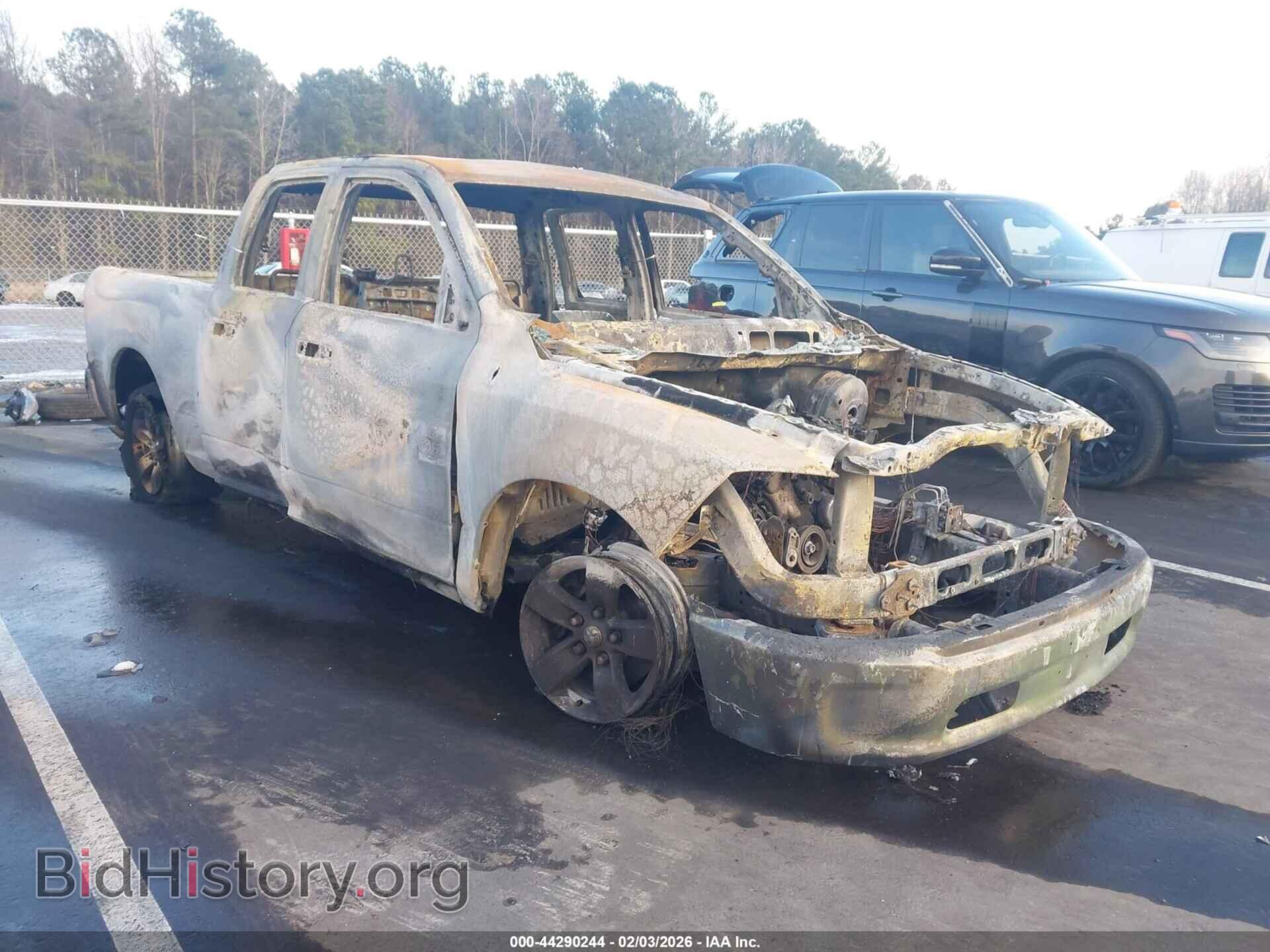 Photo 1C6RR6GG8RS127834 - RAM 1500 CLASSIC 2024