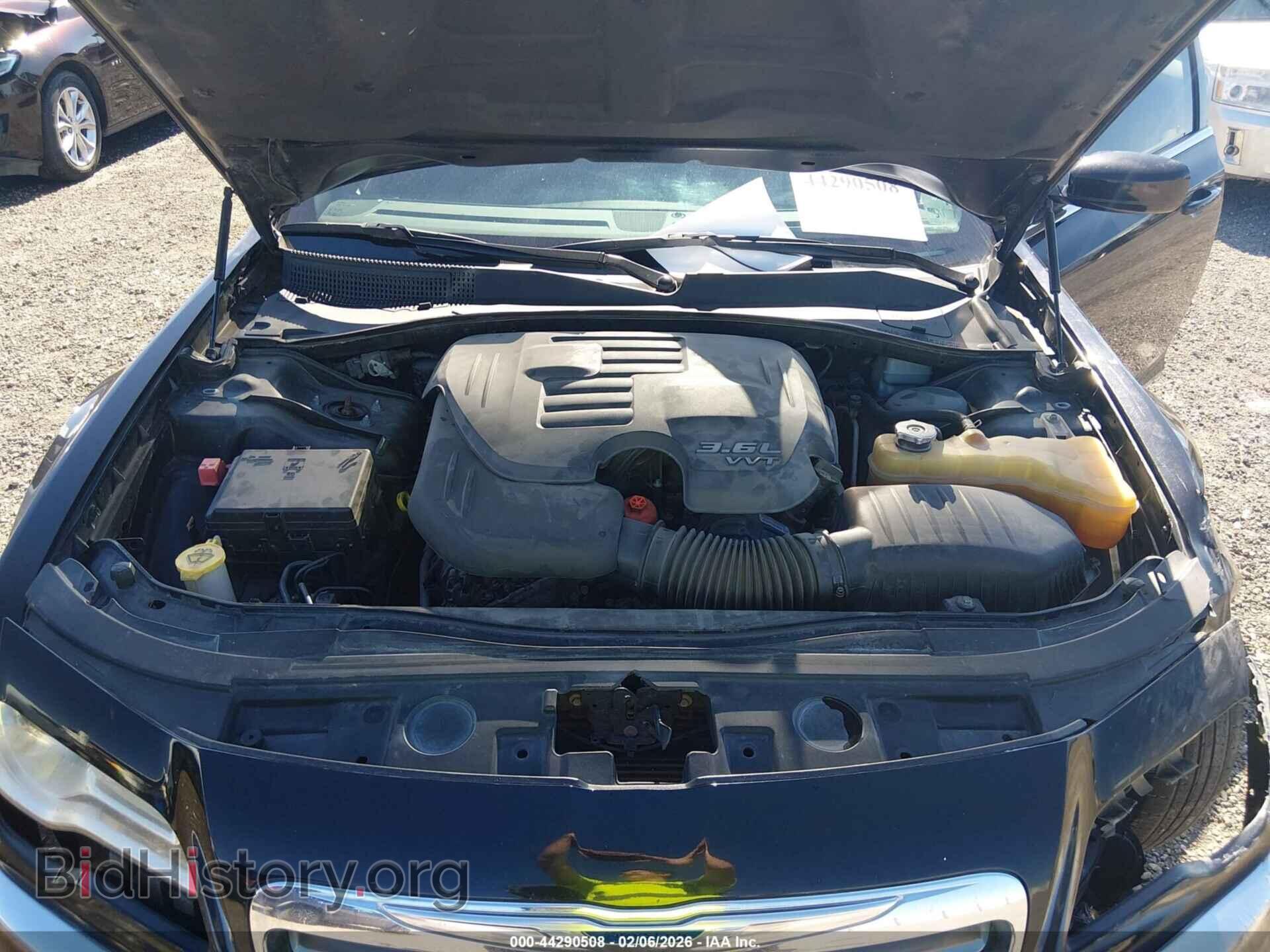 2012 CHRYSLER 300 - VIN: 2C3CCAAG9CH277790 - Photo 10