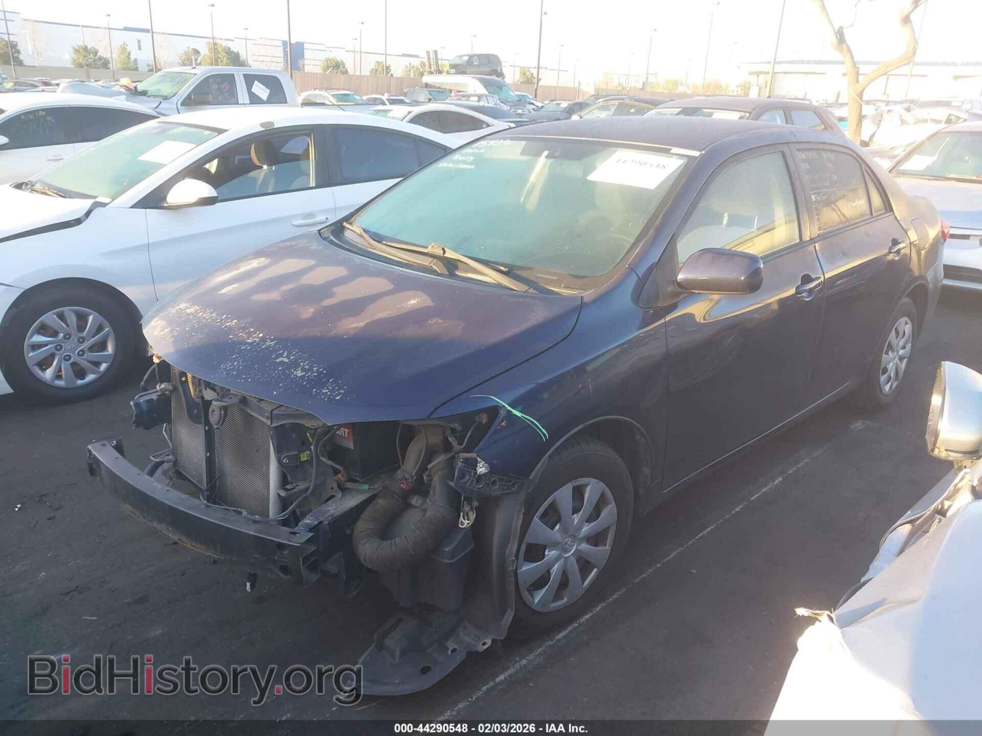 2011 TOYOTA COROLLA - VIN: 2T1BU4EE9BC688551 - Фото 2