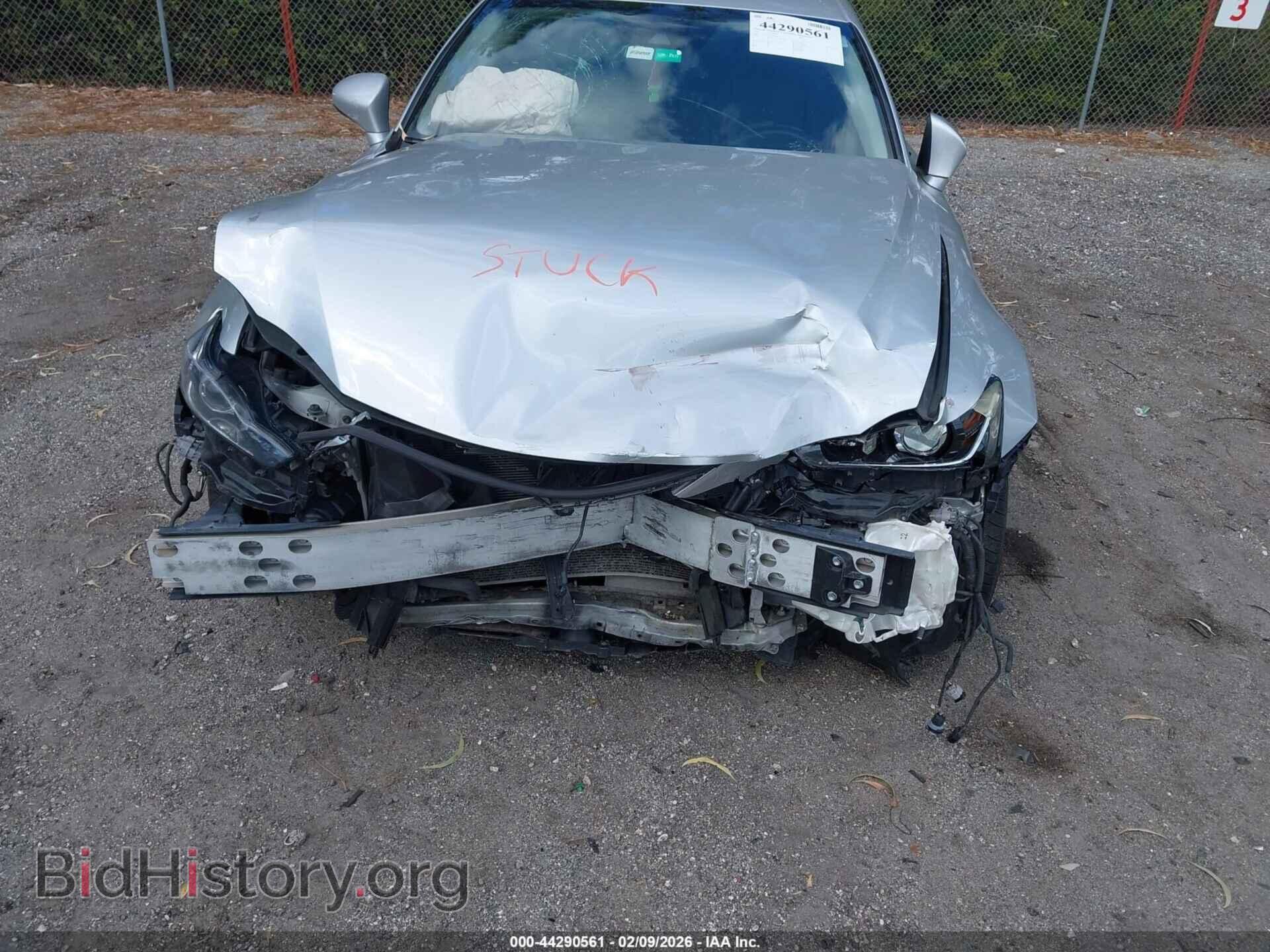 2017 LEXUS IS 200T - VIN: JTHBA1D21H5055593 - Фото 6