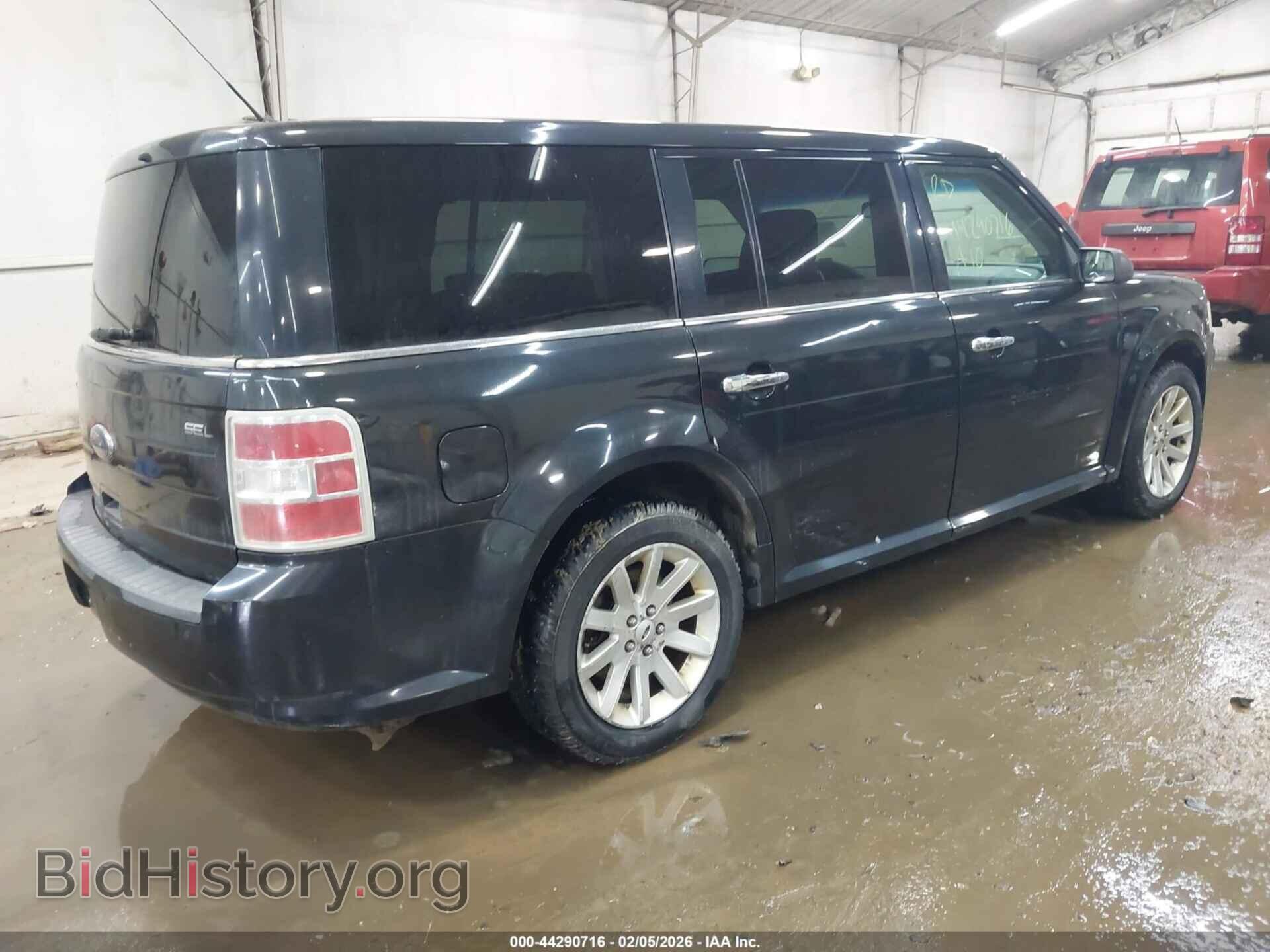 2010 FORD FLEX - VIN: 2FMGK5CCXABA25074 - Photo 4