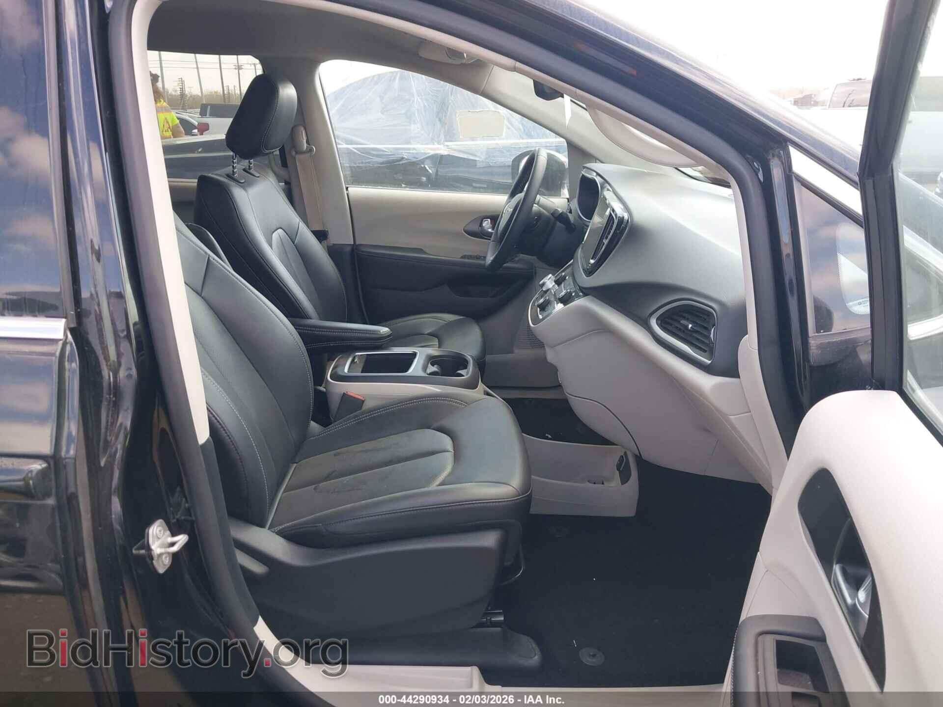 2024 CHRYSLER PACIFICA - VIN: 2C4RC1BG5RR136125 - Фото 5