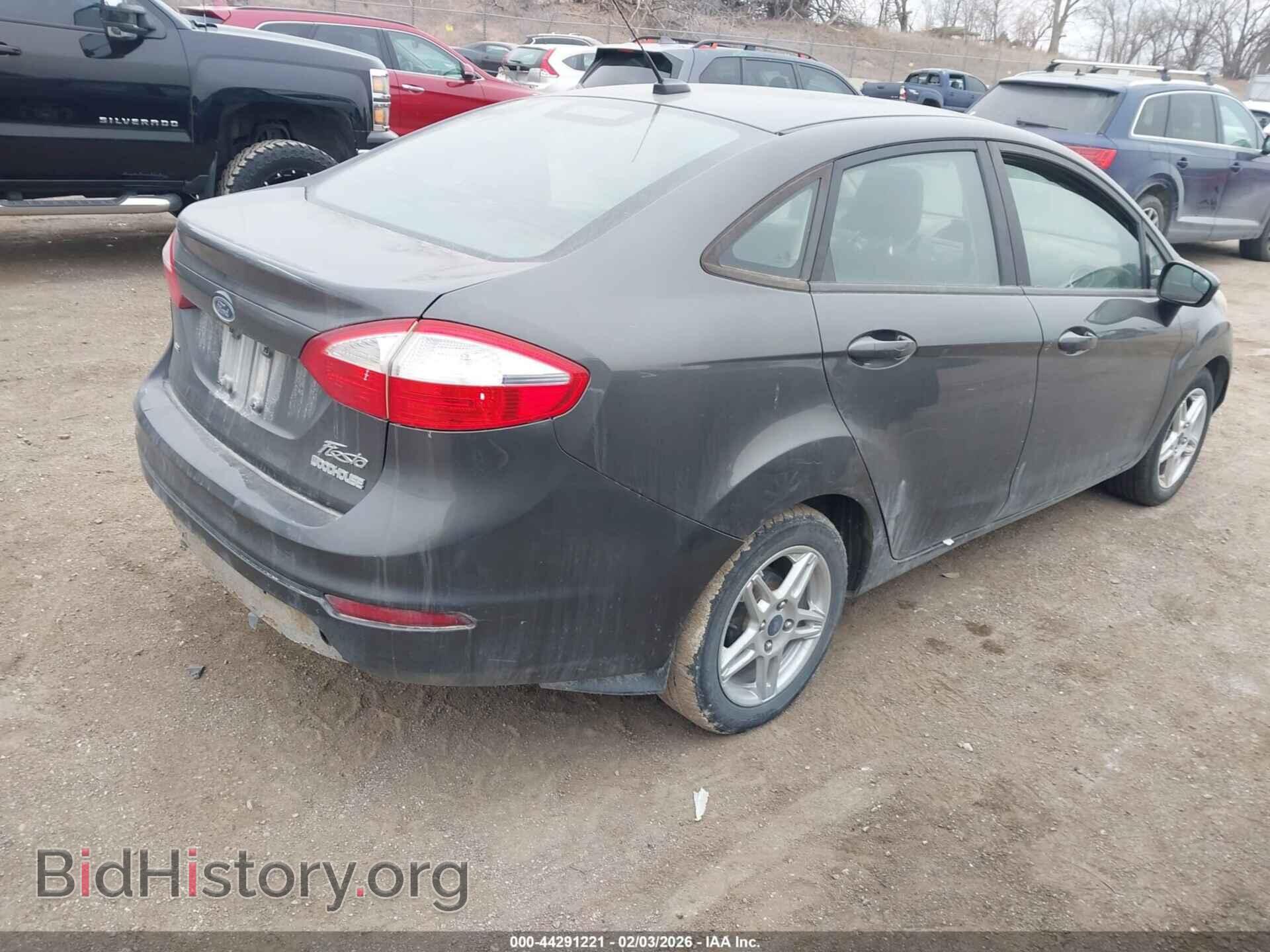 2017 FORD FIESTA - VIN: 3FADP4BJ8HM170101 - Фото 4