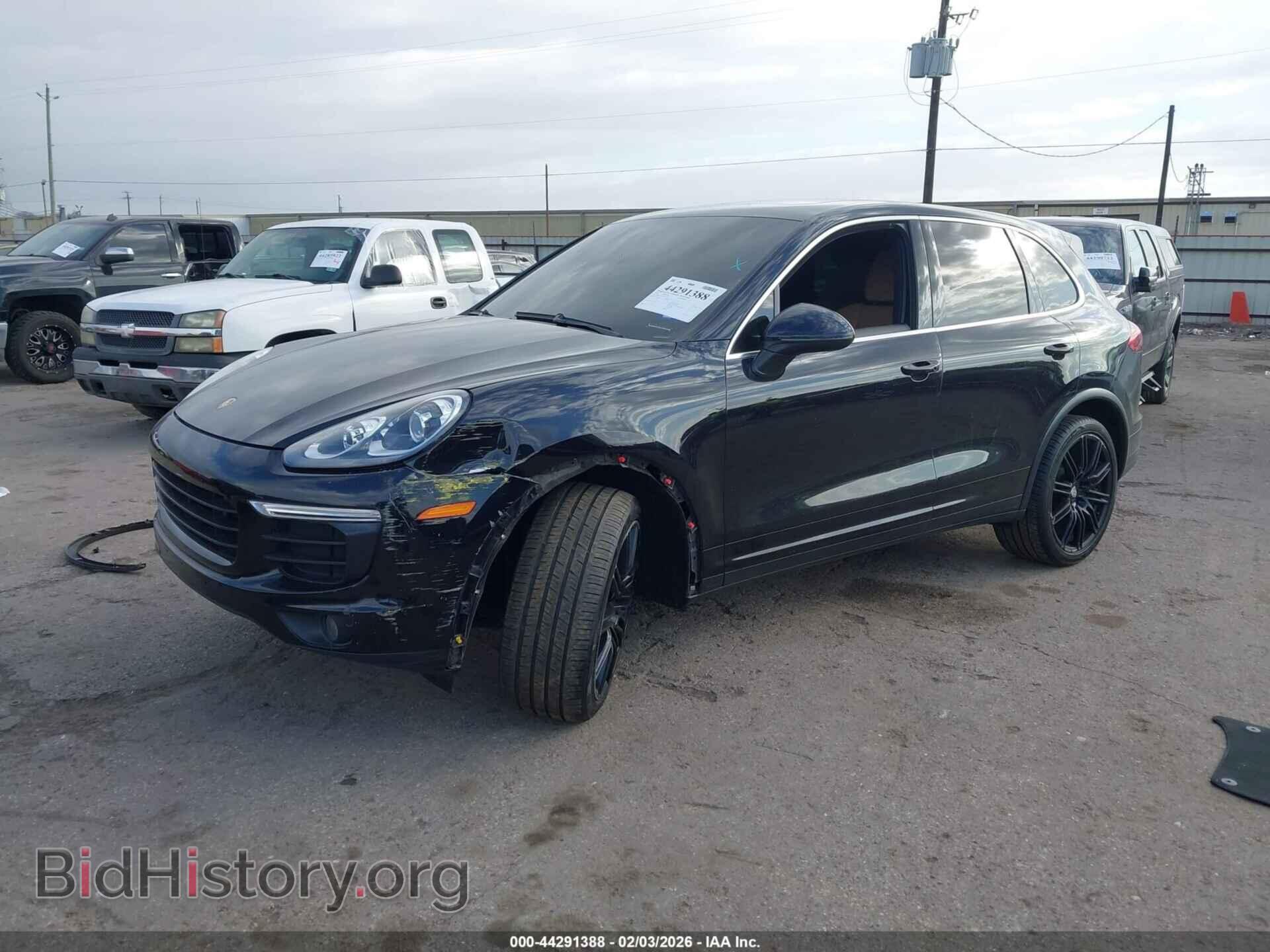 2016 PORSCHE CAYENNE - VIN: WP1AA2A29GLA05654 - Фото 2