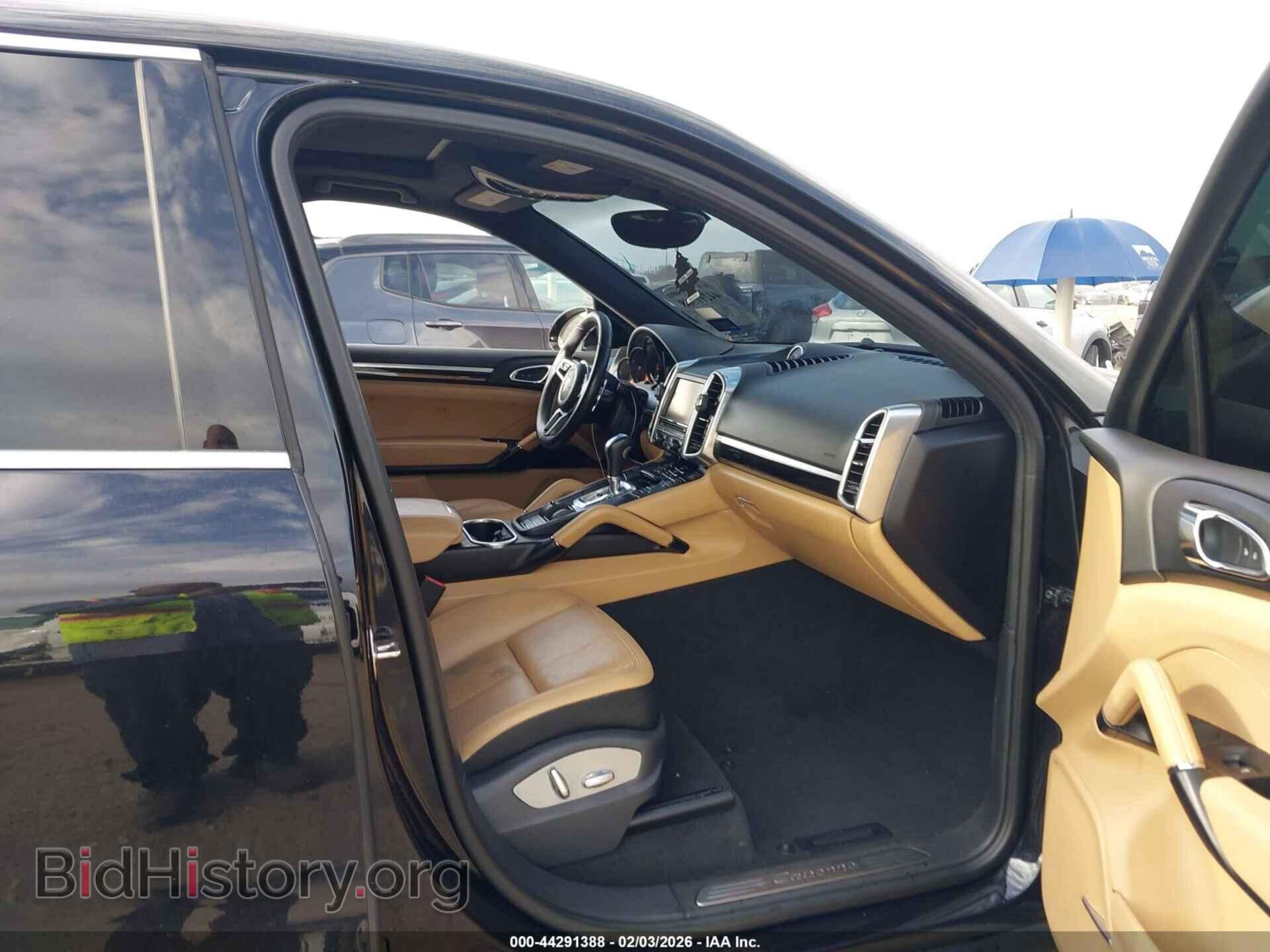 2016 PORSCHE CAYENNE - VIN: WP1AA2A29GLA05654 - Фото 5