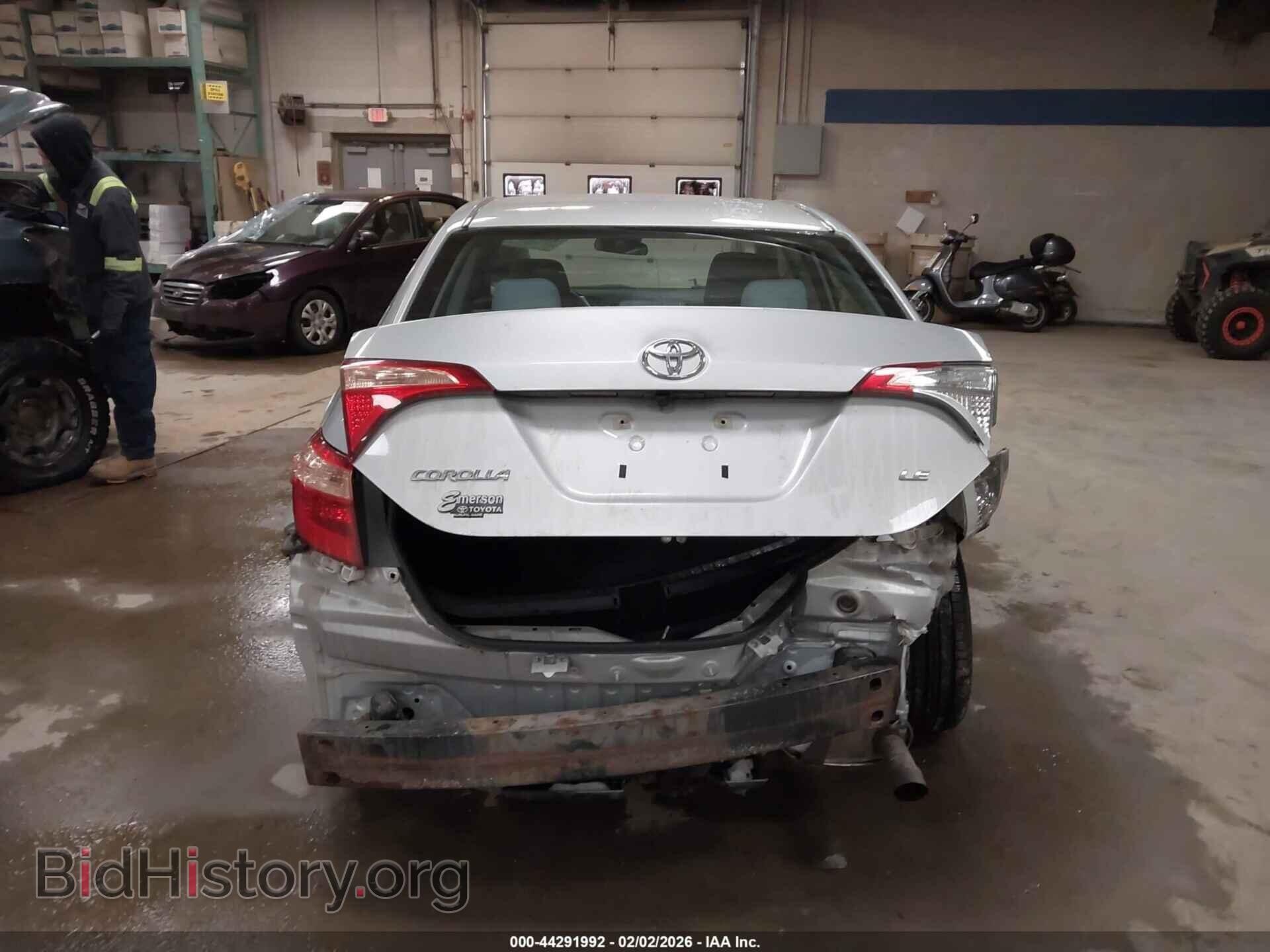 2017 TOYOTA COROLLA - VIN: 2T1BURHEXHC876402 - Фото 6