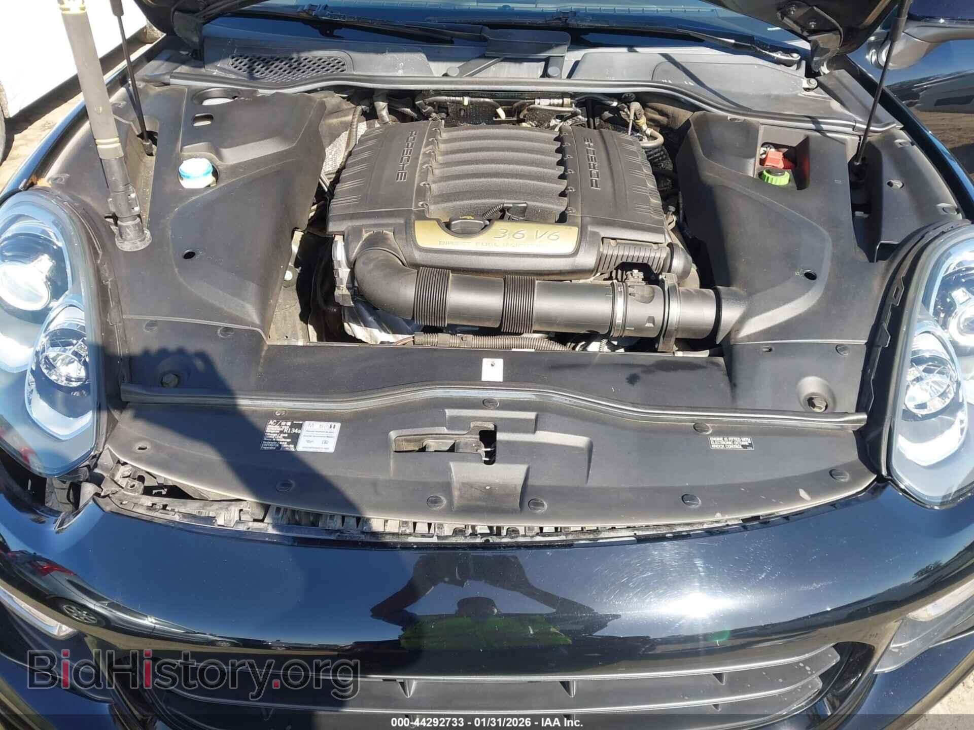 2016 PORSCHE CAYENNE - VIN: WP1AA2A28GKA11046 - Фото 10