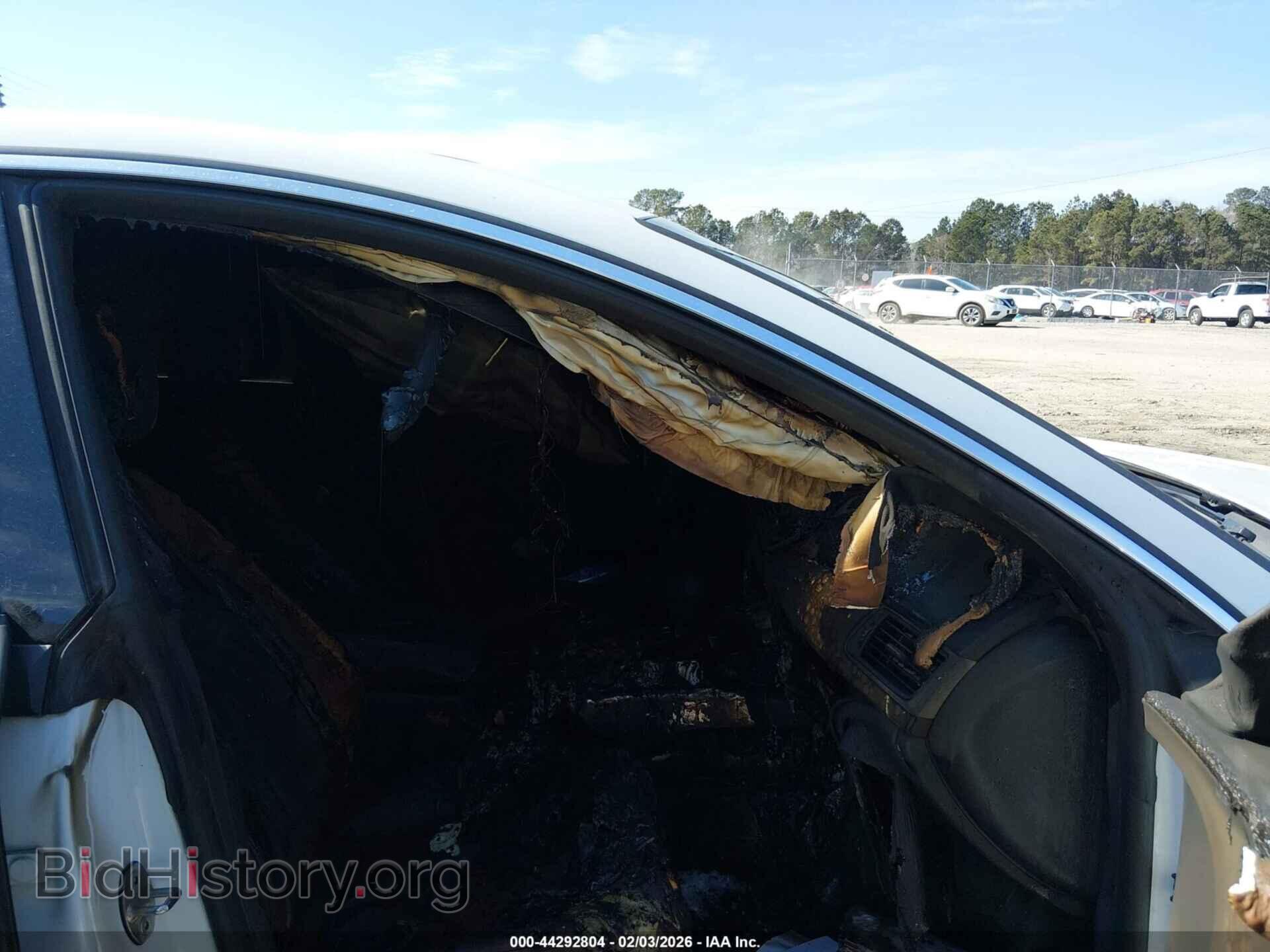 2012 AUDI A7 - VIN: WAUYGAFCXCN066744 - Фото 5