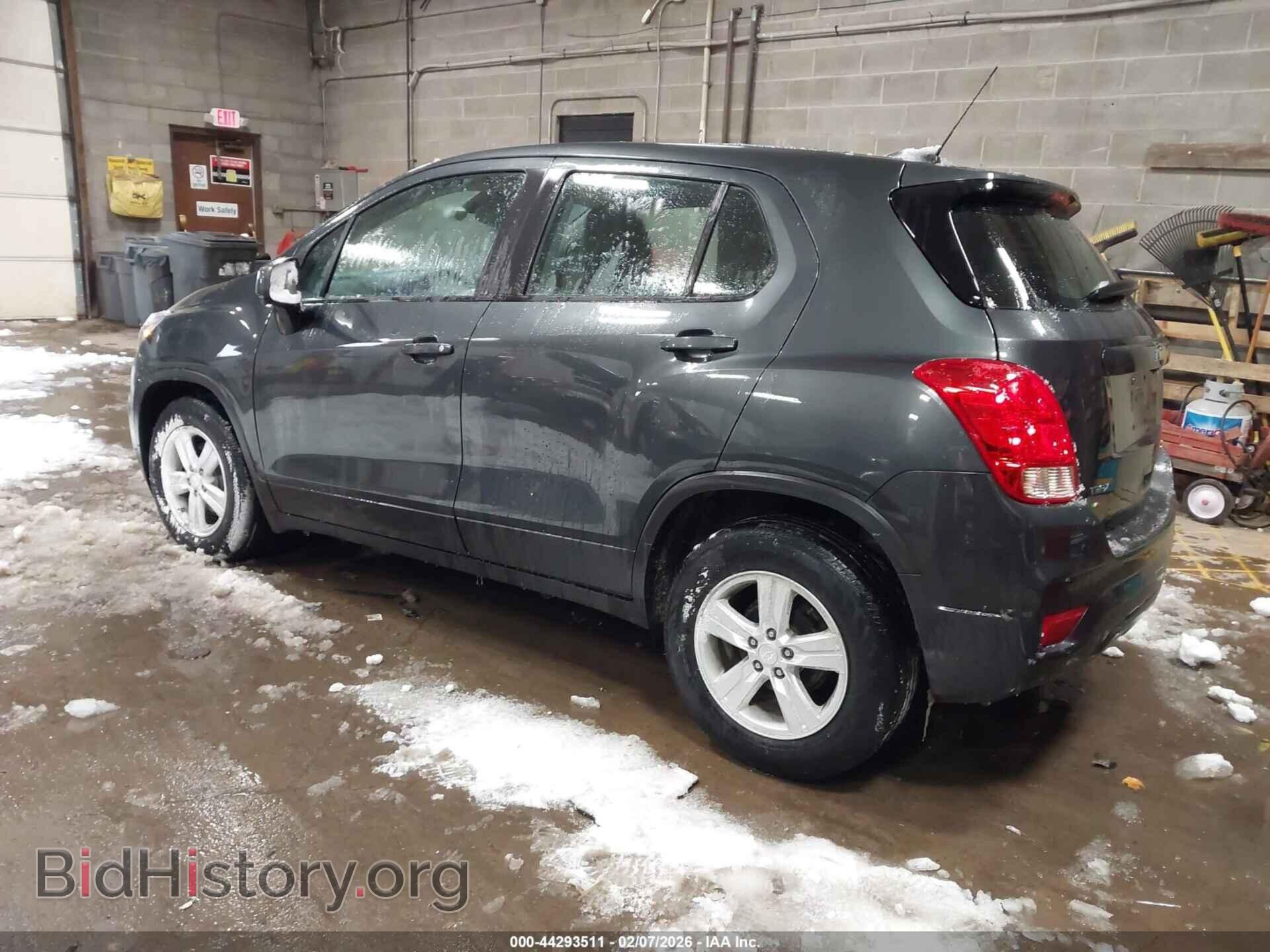 2019 CHEVROLET TRAX - VIN: 3GNCJKSB3KL318308 - Фото 3