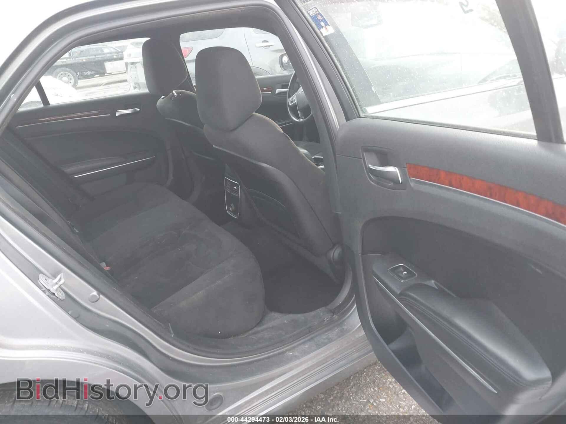 2012 CHRYSLER 300 - VIN: 2C3CCAAG4CH115775 - Фото 8