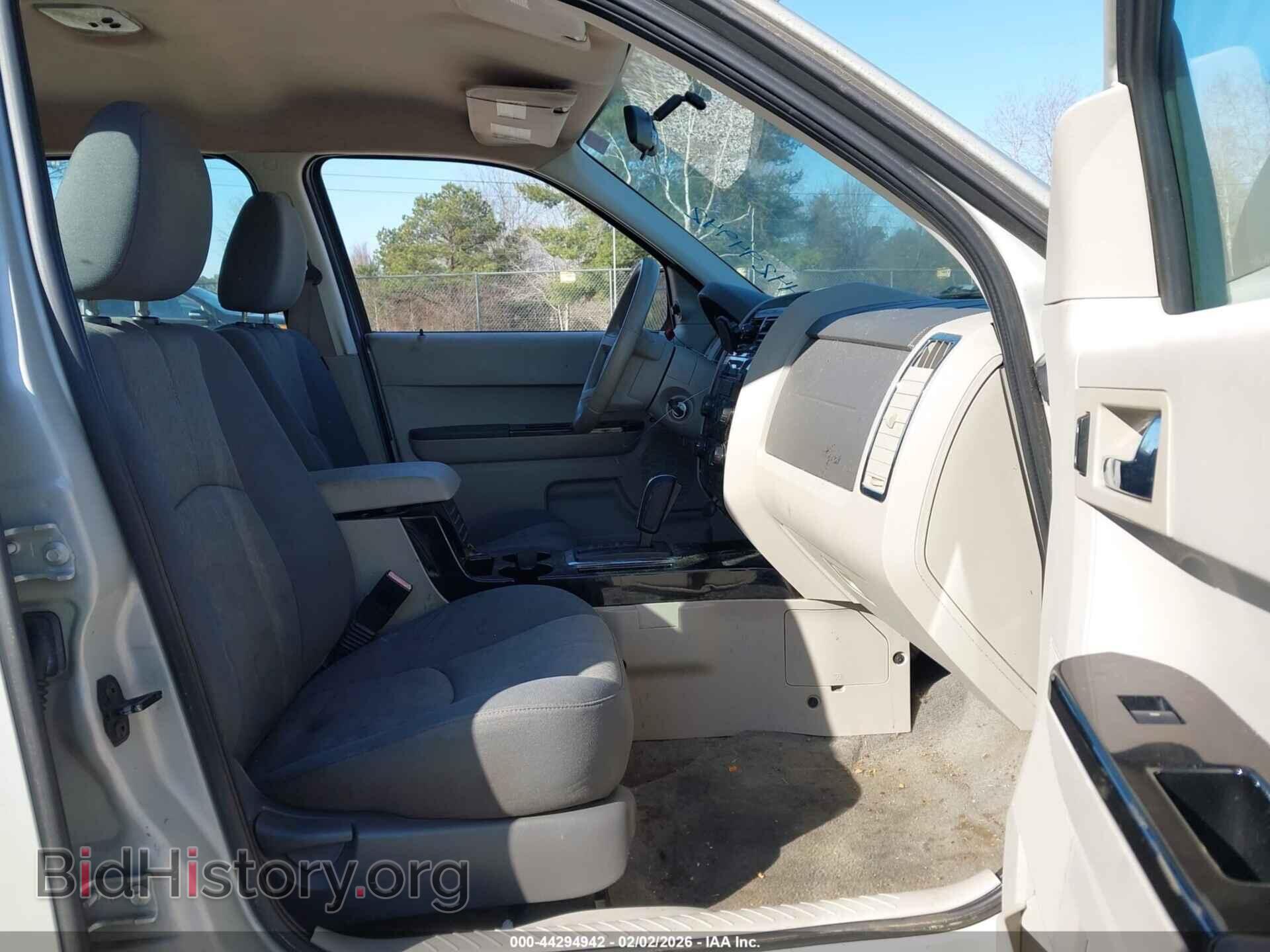 2008 MAZDA TRIBUTE - VIN: 4F2CZ06108KM16665 - Фото 5