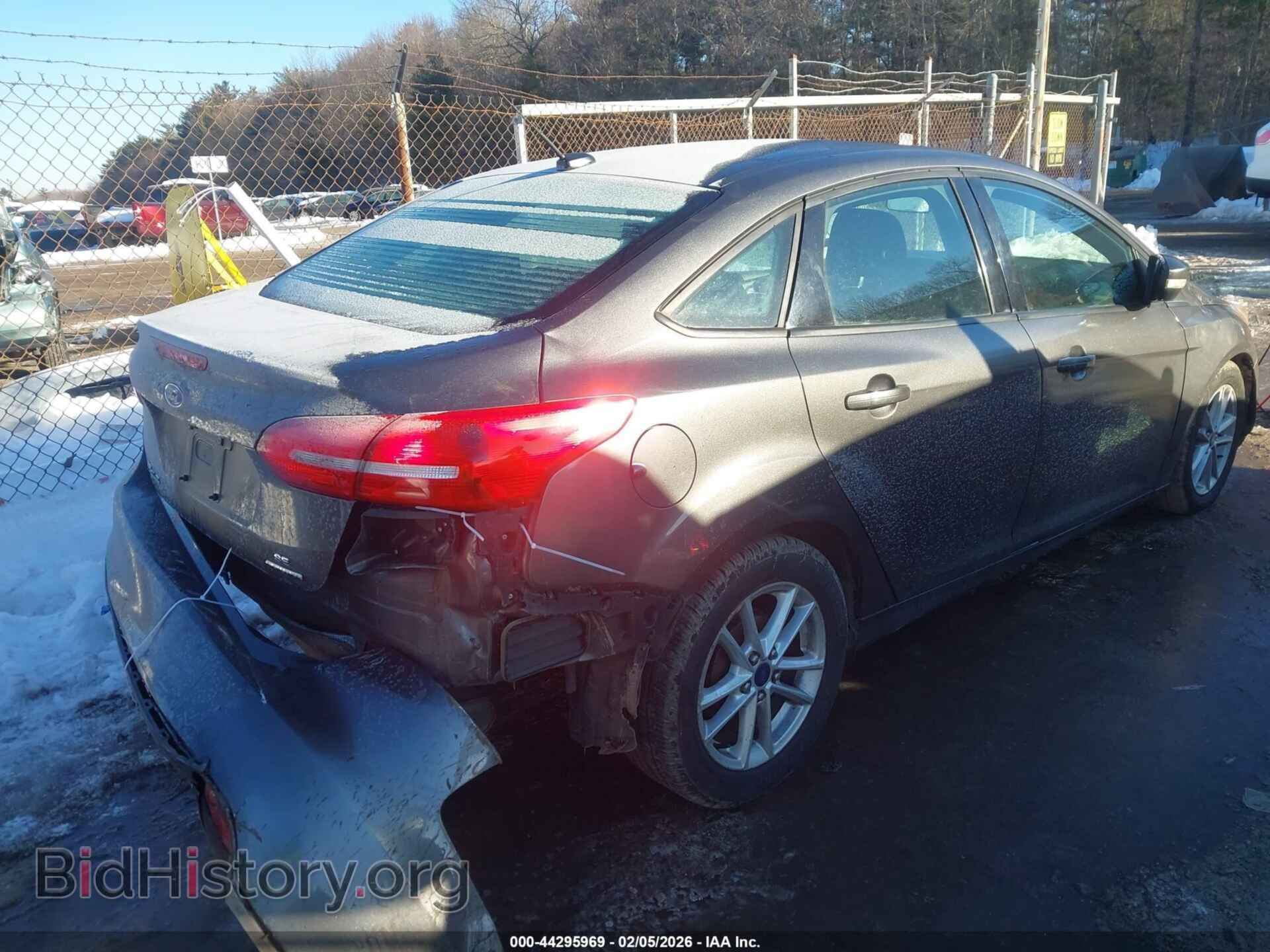 2016 FORD FOCUS - VIN: 1FADP3F23GL259233 - Photo 4