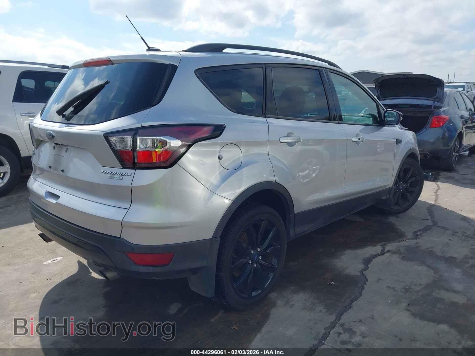 2017 FORD ESCAPE - VIN: 1FMCU0J99HUB91285 - Фото 4