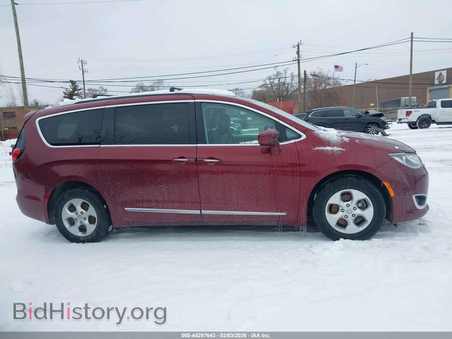 2017 CHRYSLER PACIFICA - VIN: 2C4RC1EG6HR811894 - Photo 13